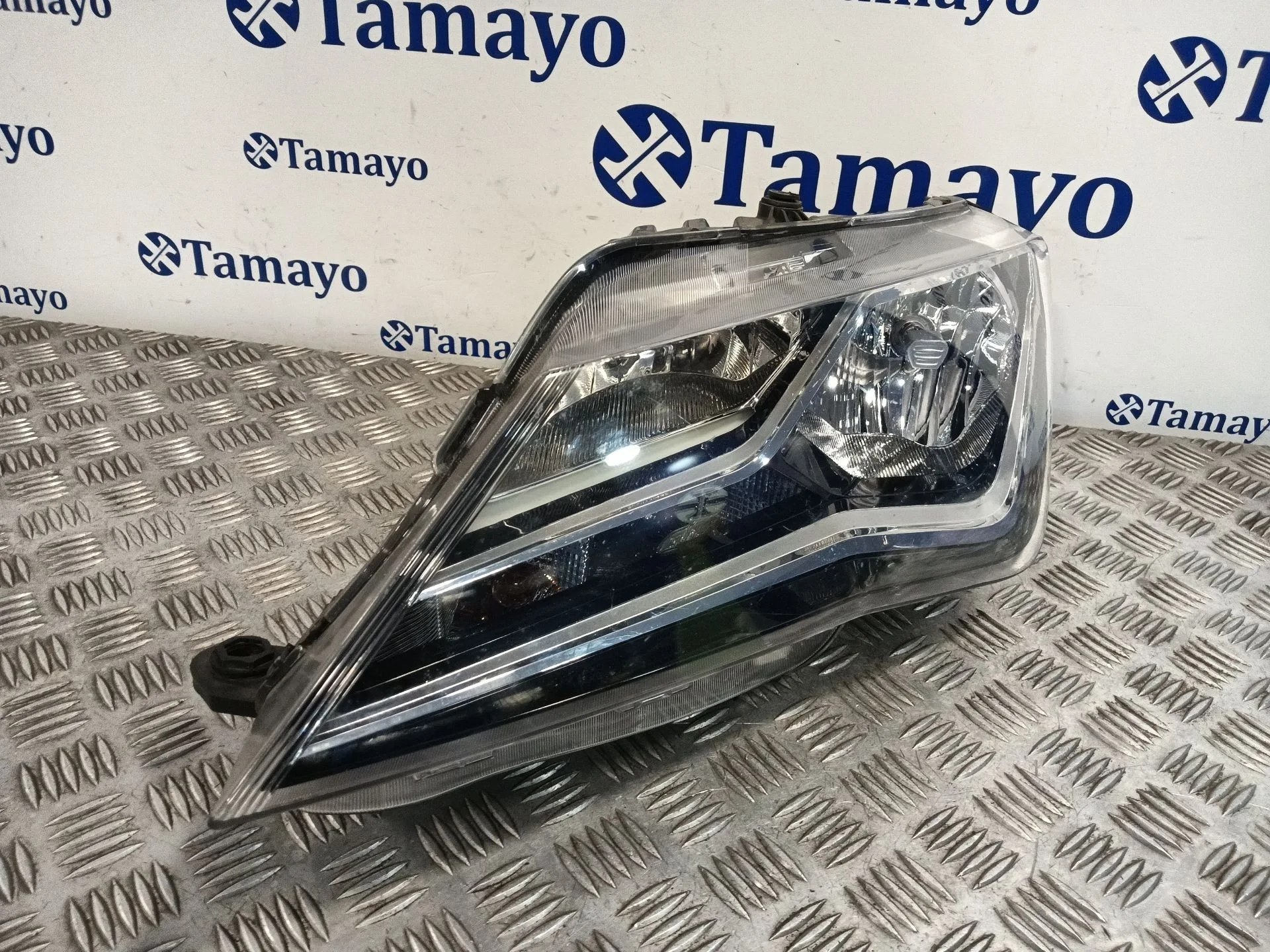 Faro Izquierdo para Seat Toledo Iv (Kg3)
