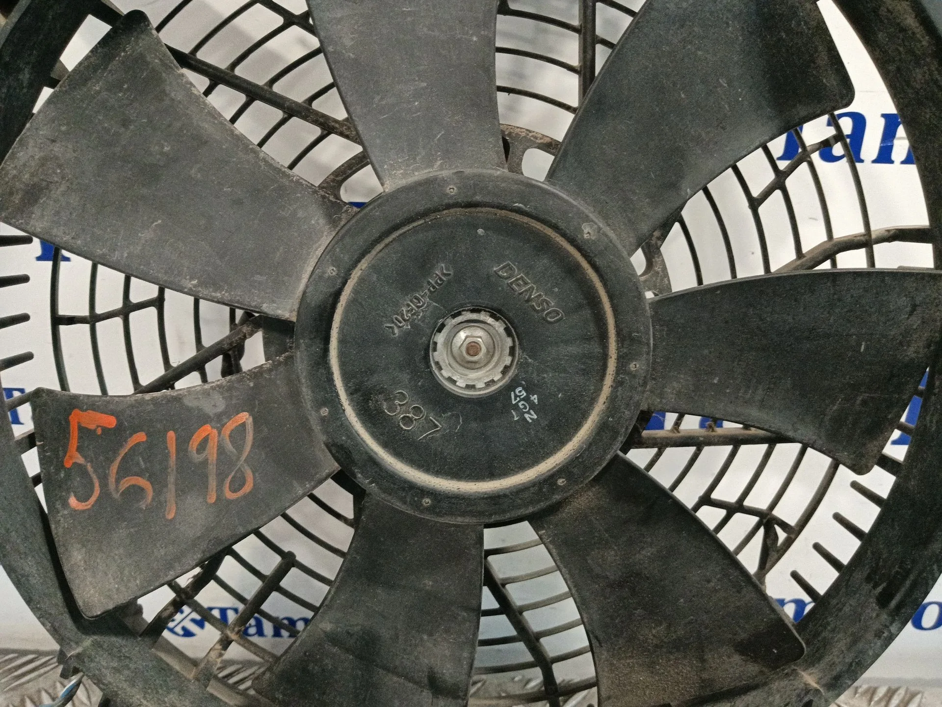 Electroventilador para Mitsubishi Montero (V60/V70)