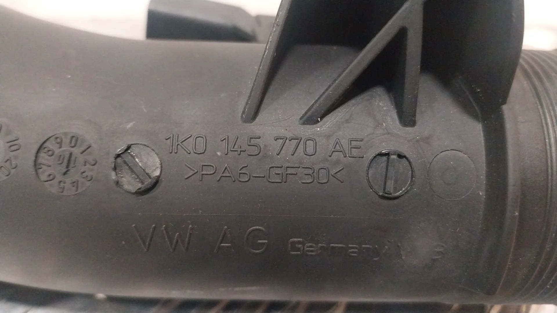 Tubo para Volkswagen Golf Vi (5K1)