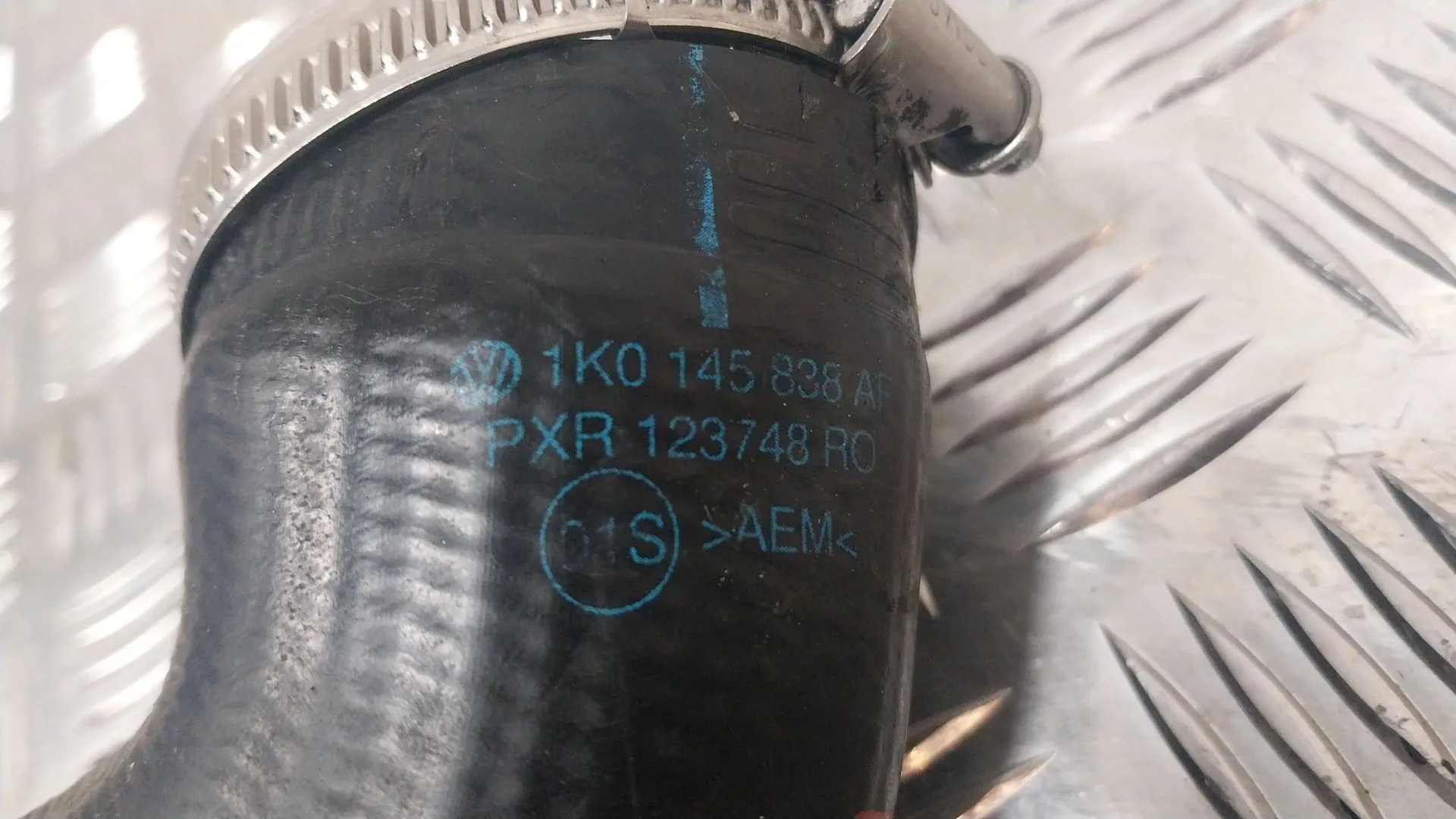 Tubo para Volkswagen Golf Vi (5K1)