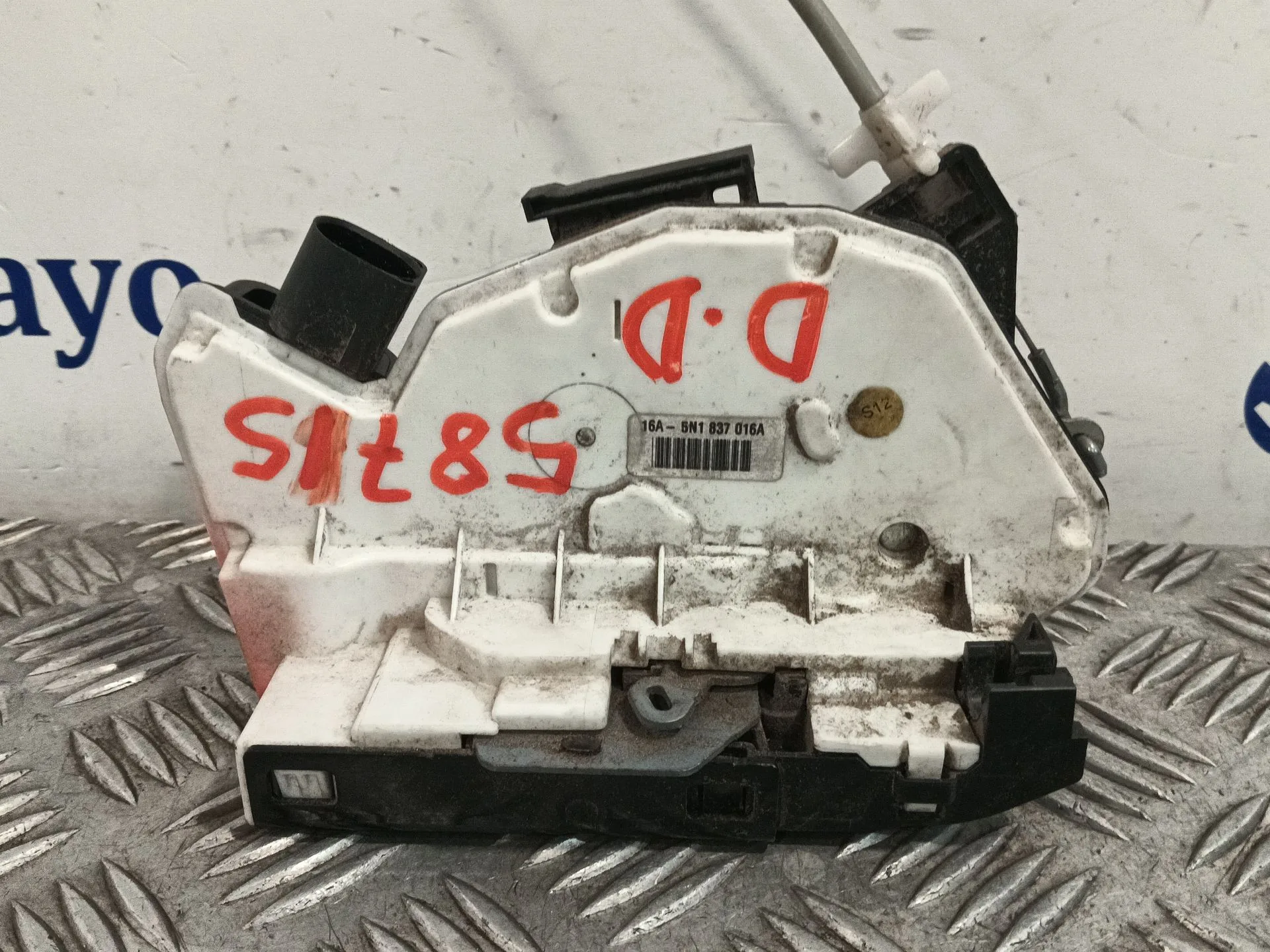 Cerradura Puerta Delantera Derecha para Seat Ibiza (6J5)