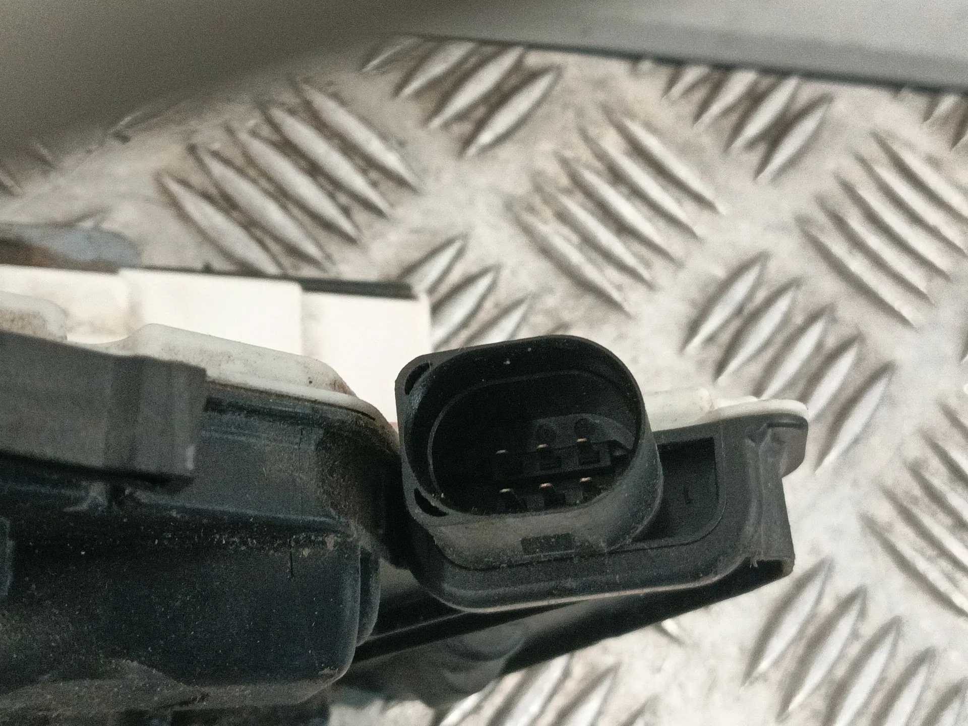 Cerradura Puerta Delantera Derecha para Seat Ibiza (6J5)