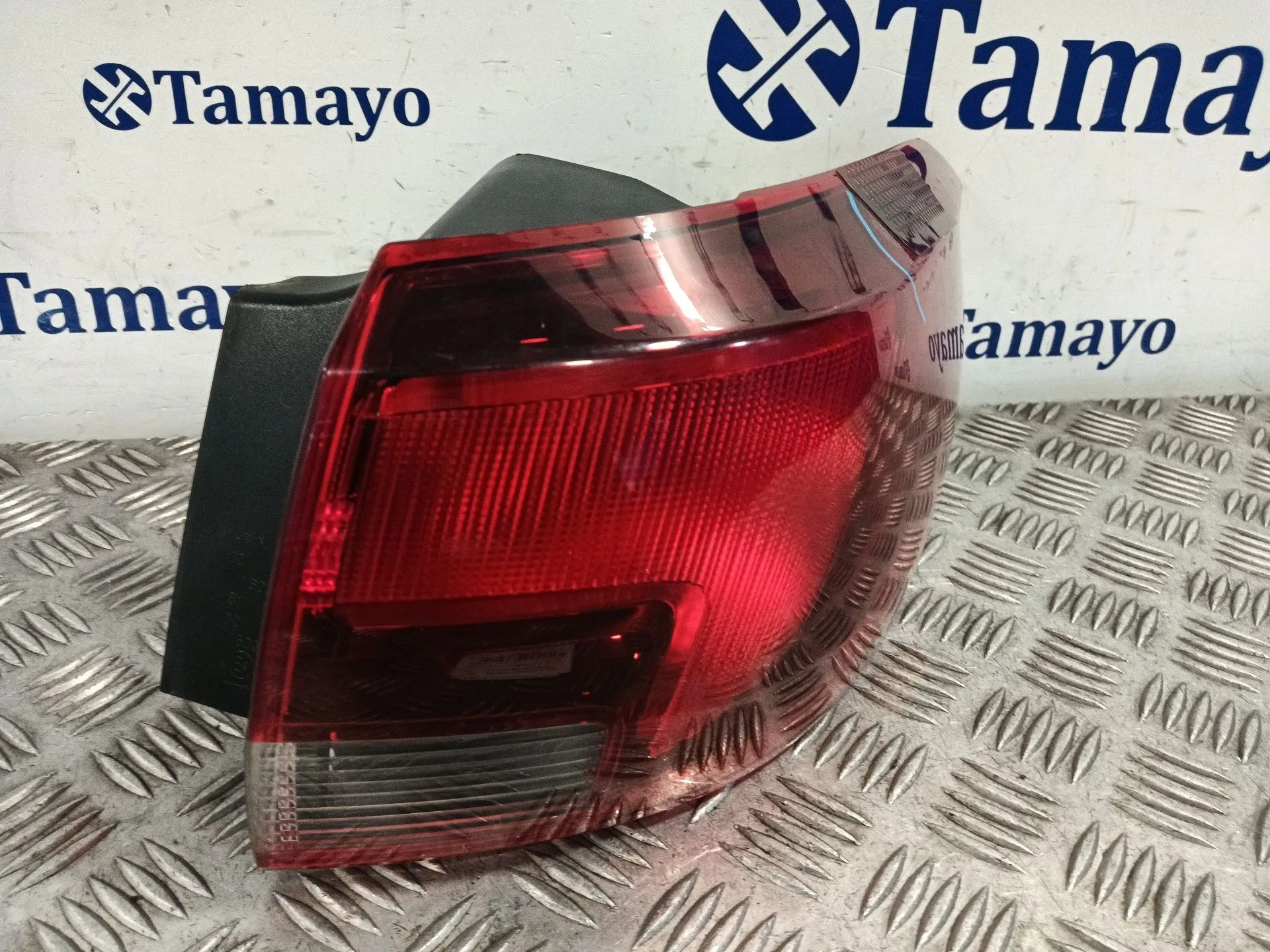 Piloto Trasero Derecho para Opel Astra K Sports Tourer (B16)