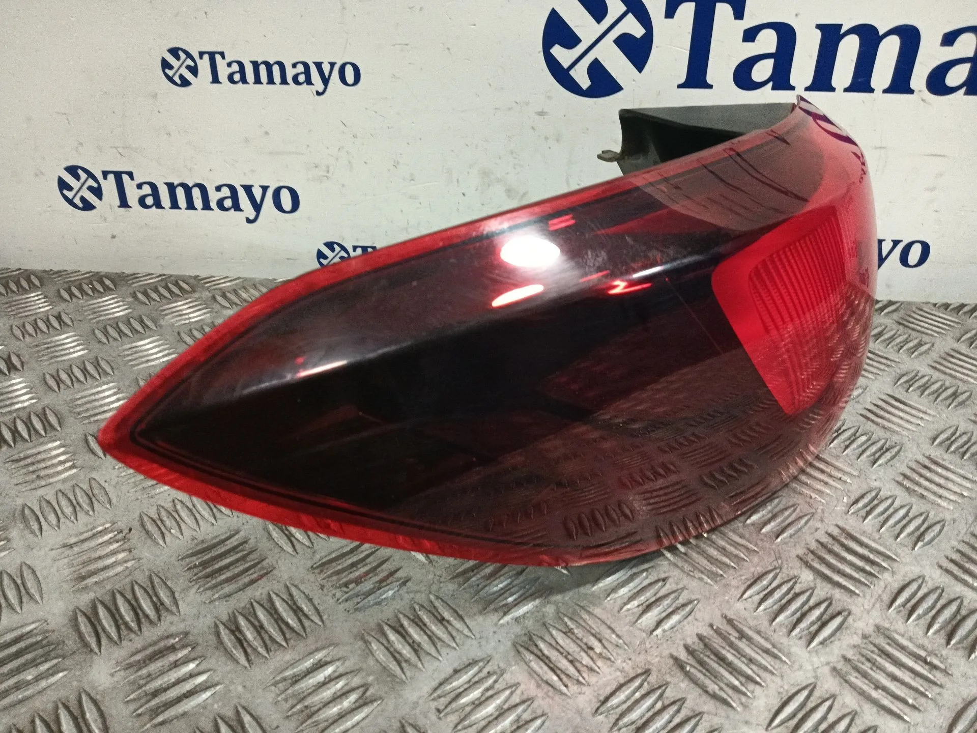 Piloto Trasero Izquierdo para Opel Astra K Sports Tourer (B16)
