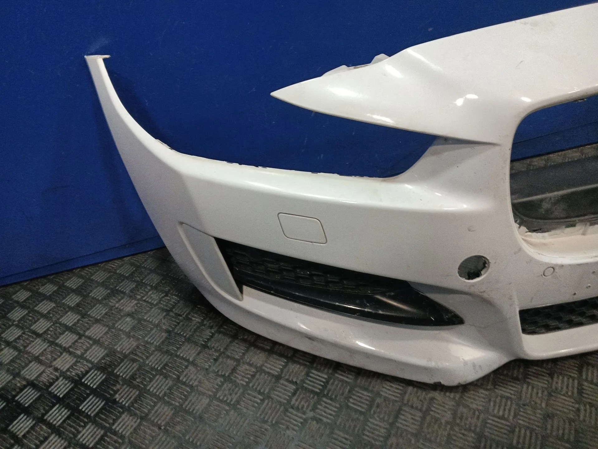 Paragolpes Delantero para Jaguar Xe (X760)