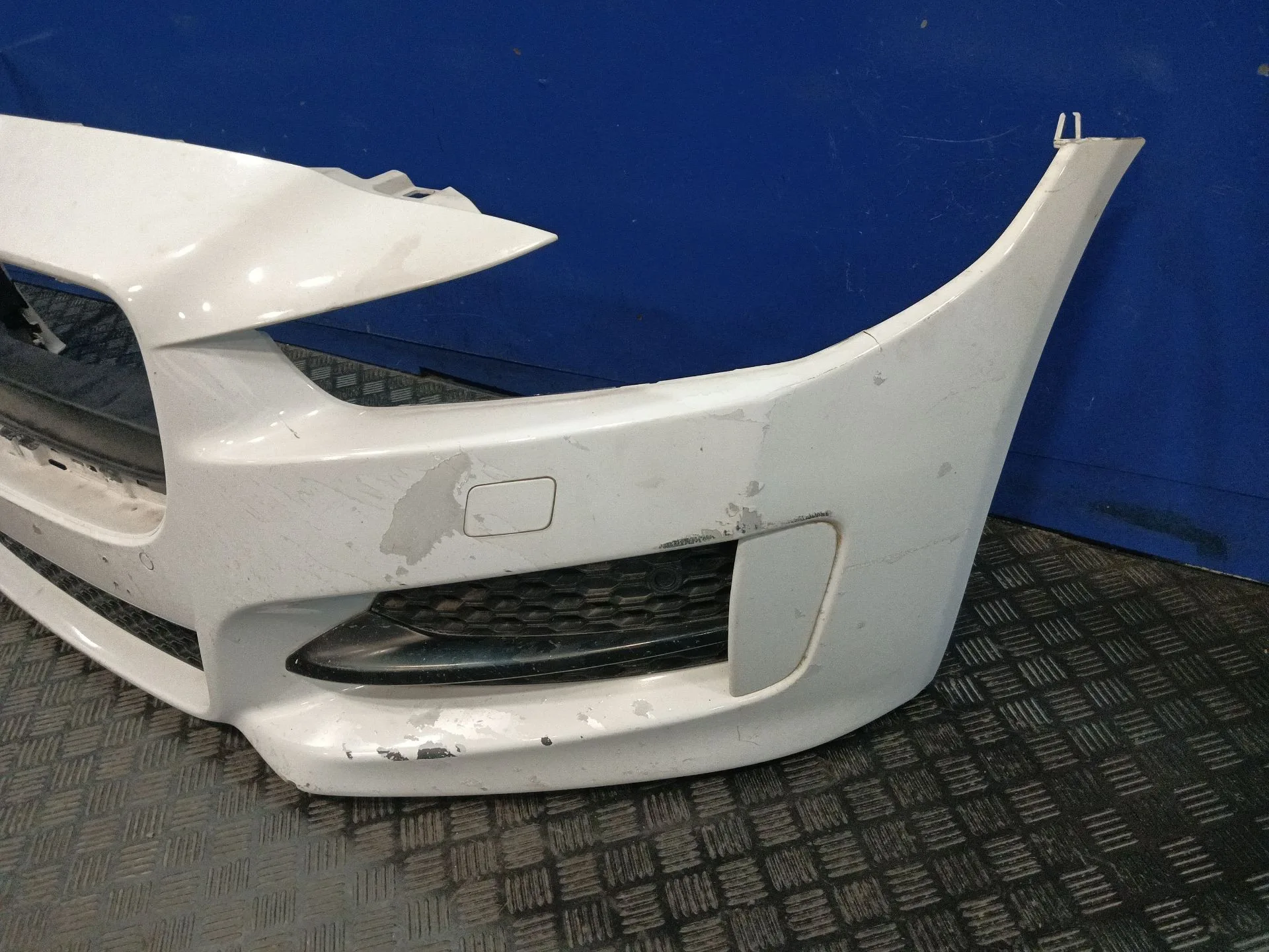 Paragolpes Delantero para Jaguar Xe (X760)