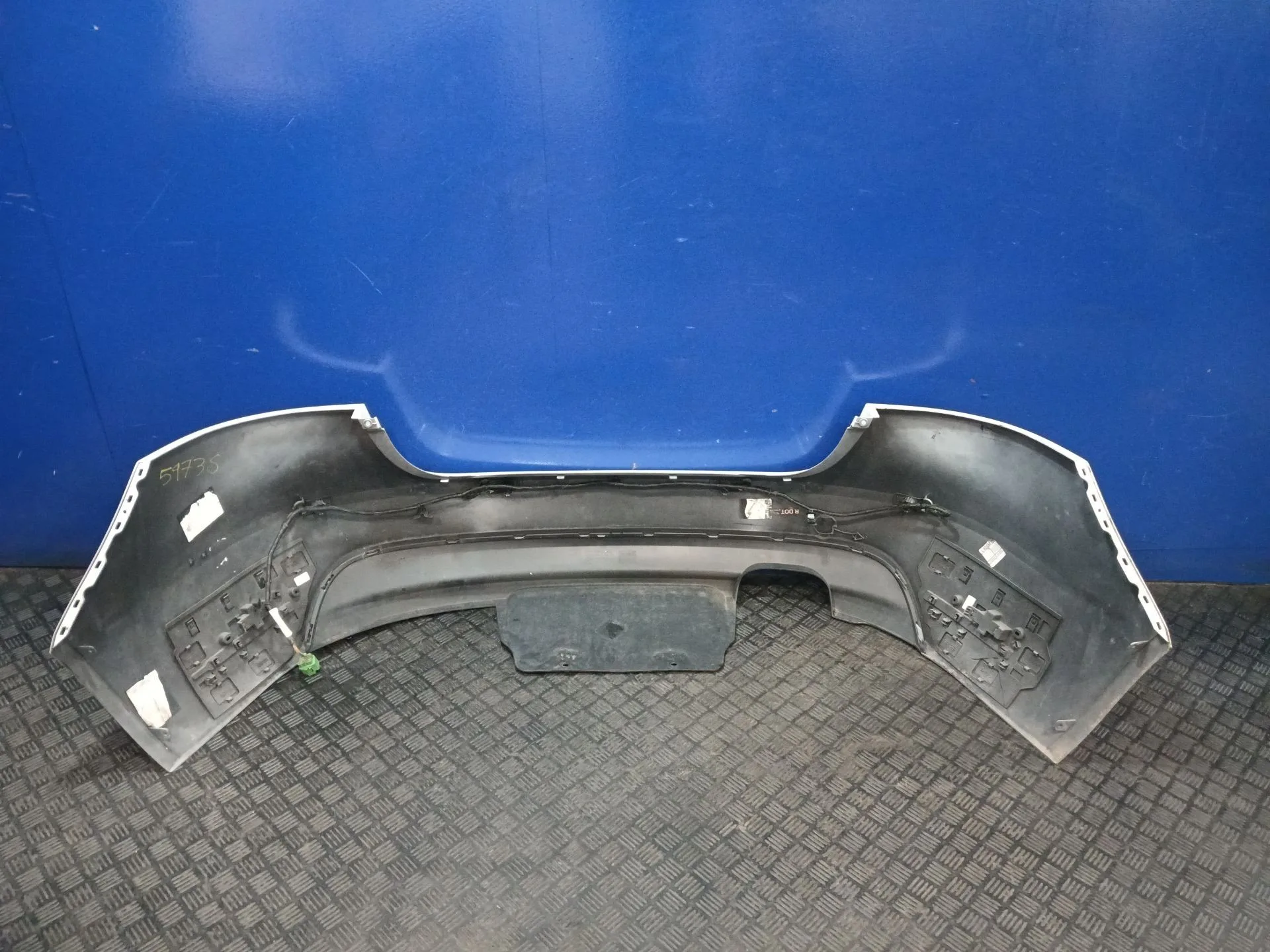Paragolpes Trasero para Jaguar Xe (X760)