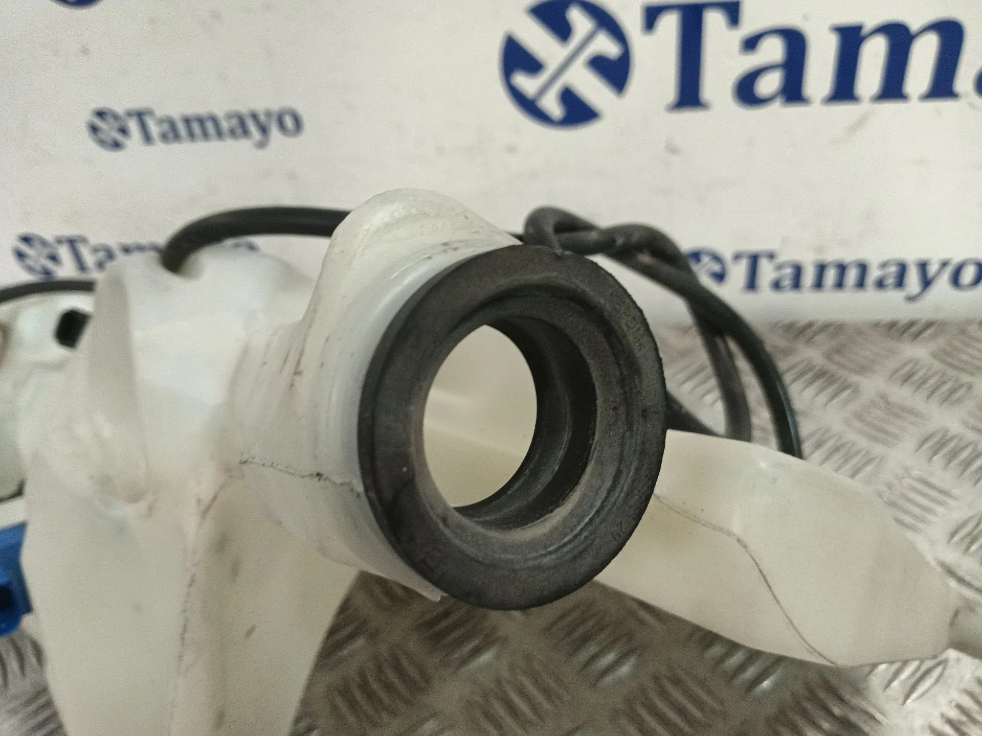 Deposito Limpia para Jaguar Xe (X760)