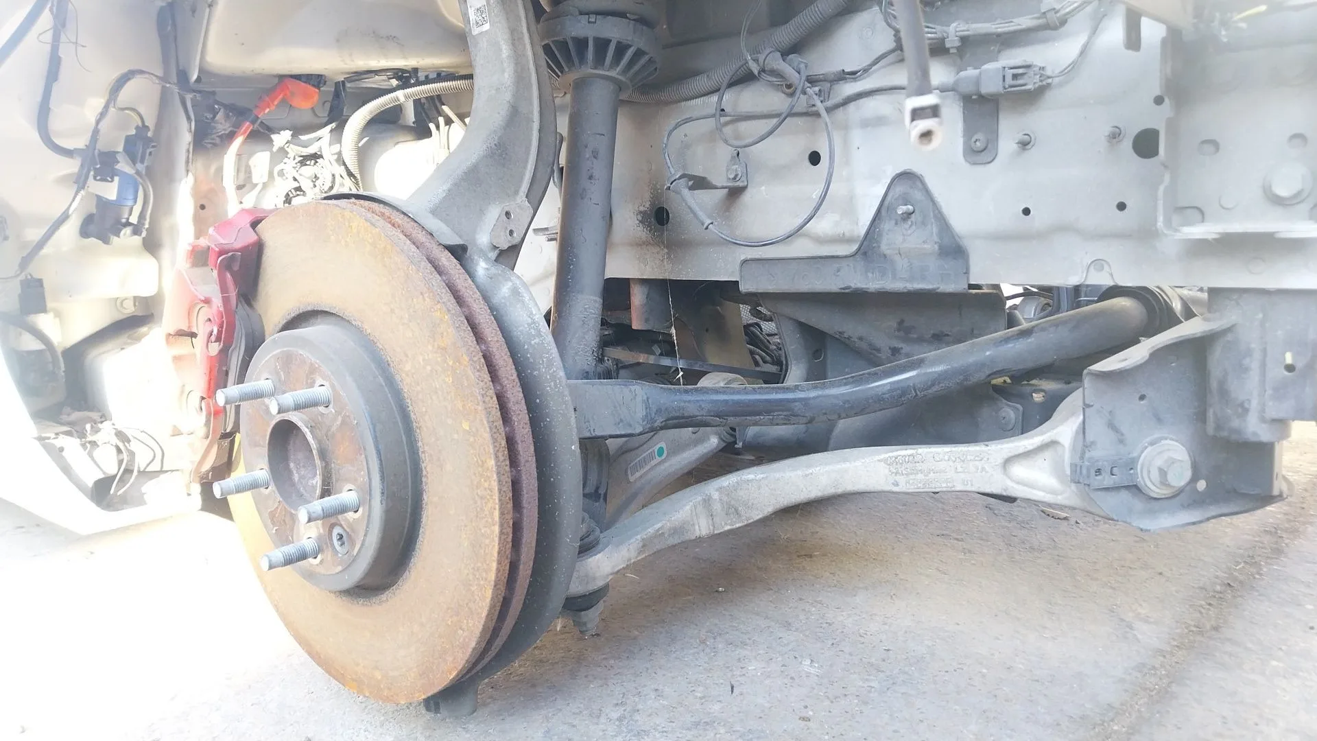 Brazo Suspension Superior Delantero Derecho para Jaguar Xe (X760)