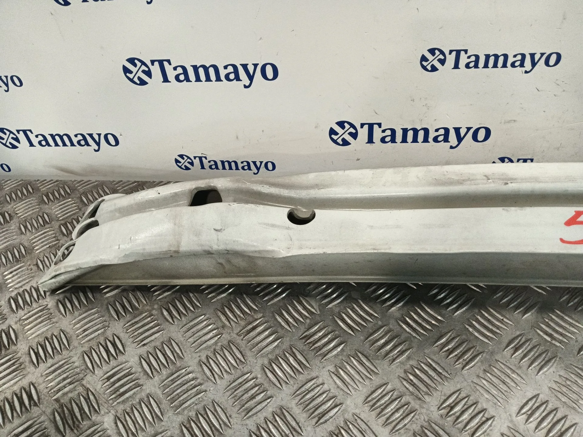 Refuerzo Paragolpes Delantero para Volvo V40 Hatchback (525)