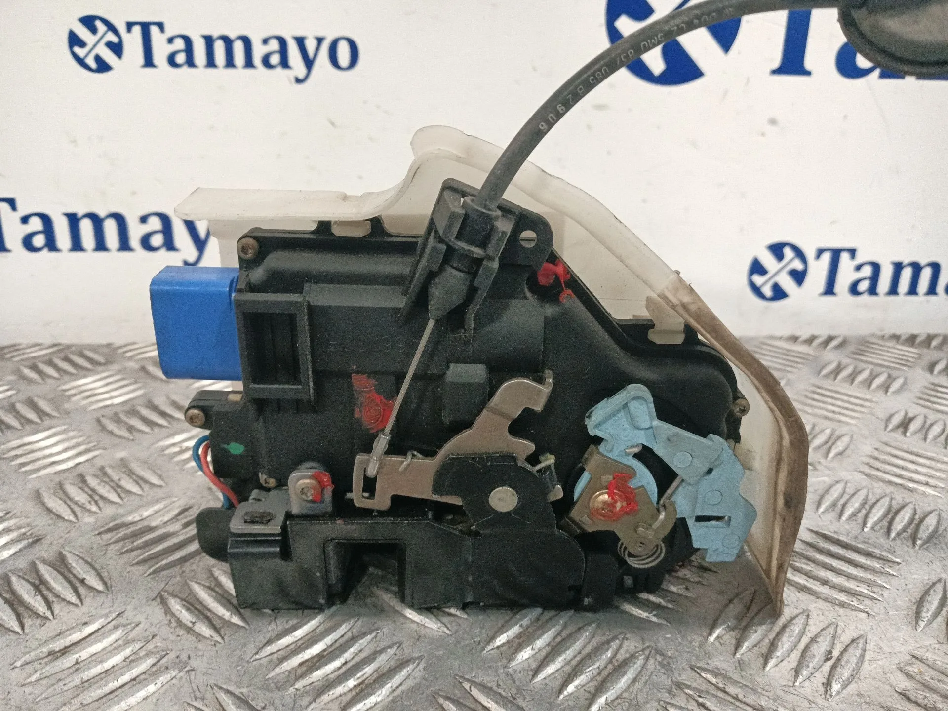 Cerradura Puerta Delantera Derecha para Volkswagen Golf Plus V (5M1, 521)
