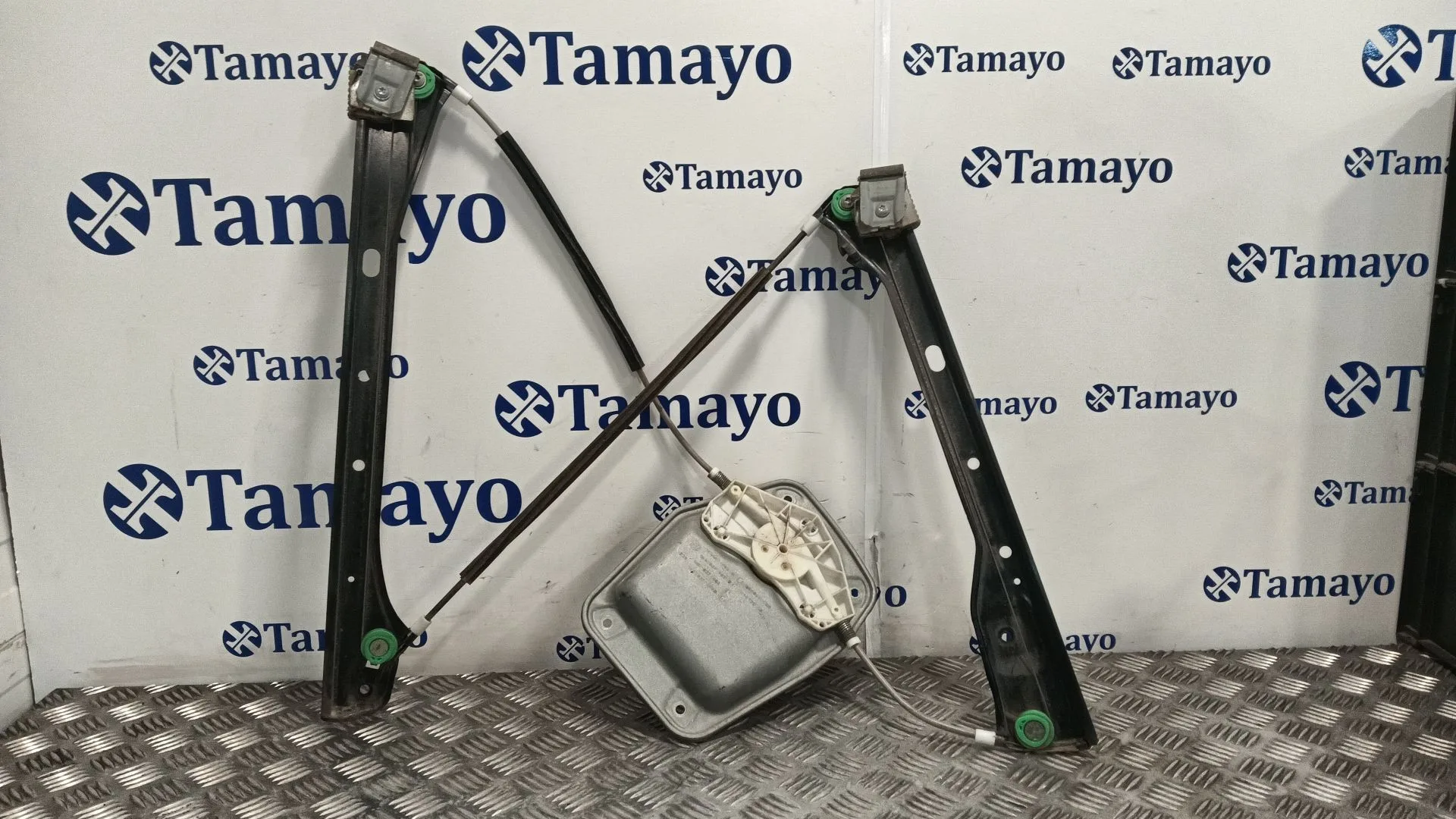Elevalunas Delantero Derecho para Volkswagen Golf Plus V (5M1, 521)