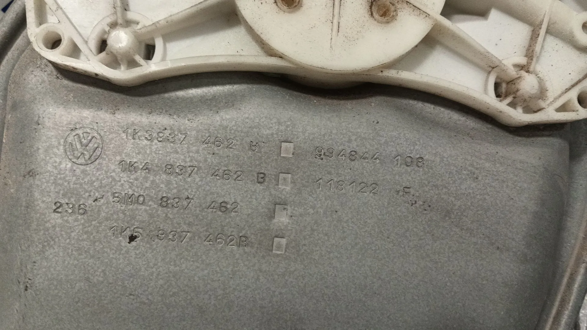 Elevalunas Delantero Derecho para Volkswagen Golf Plus V (5M1, 521)