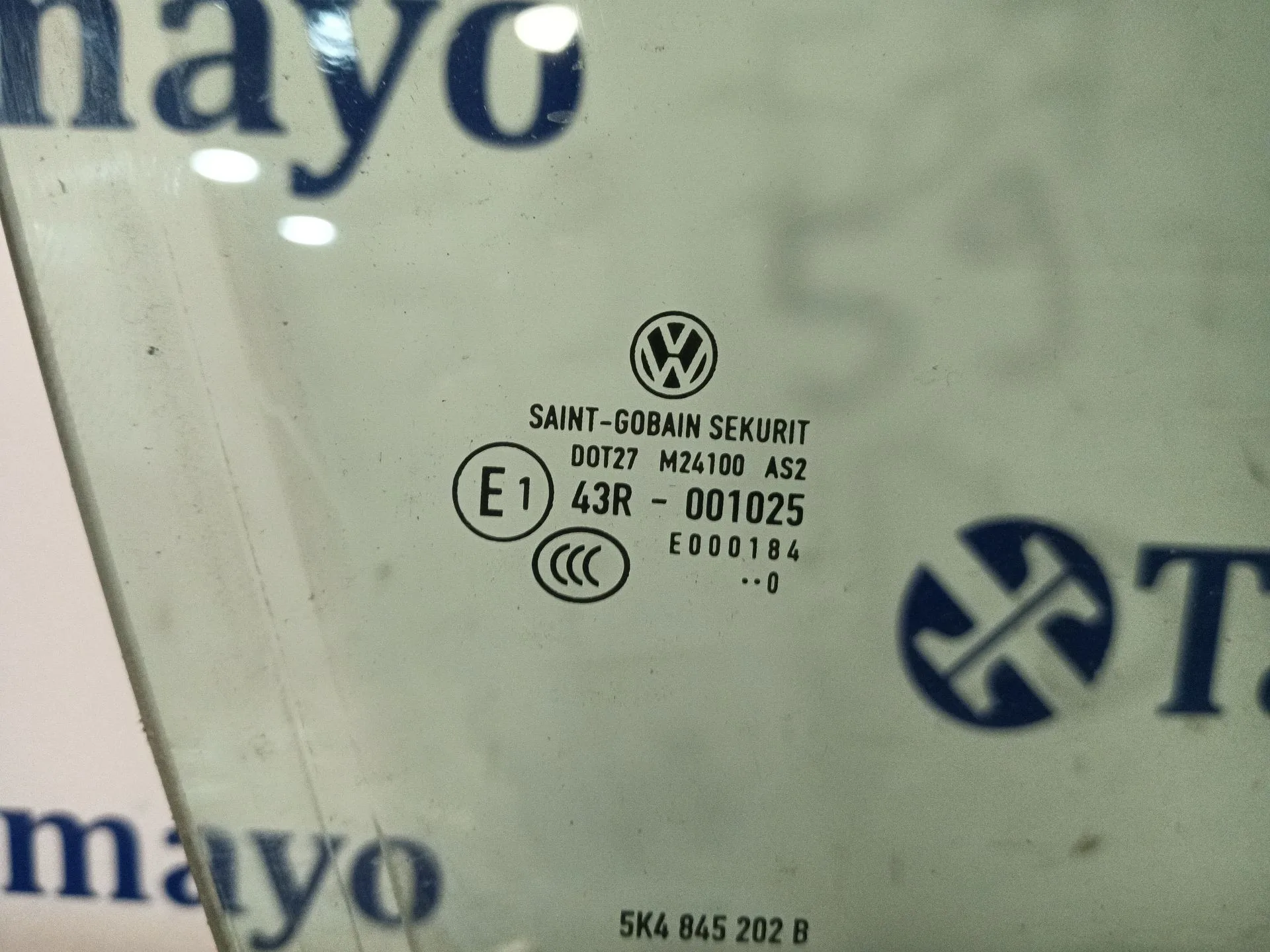 Luna Delantera Derecha para Volkswagen Golf Vi (5K1)