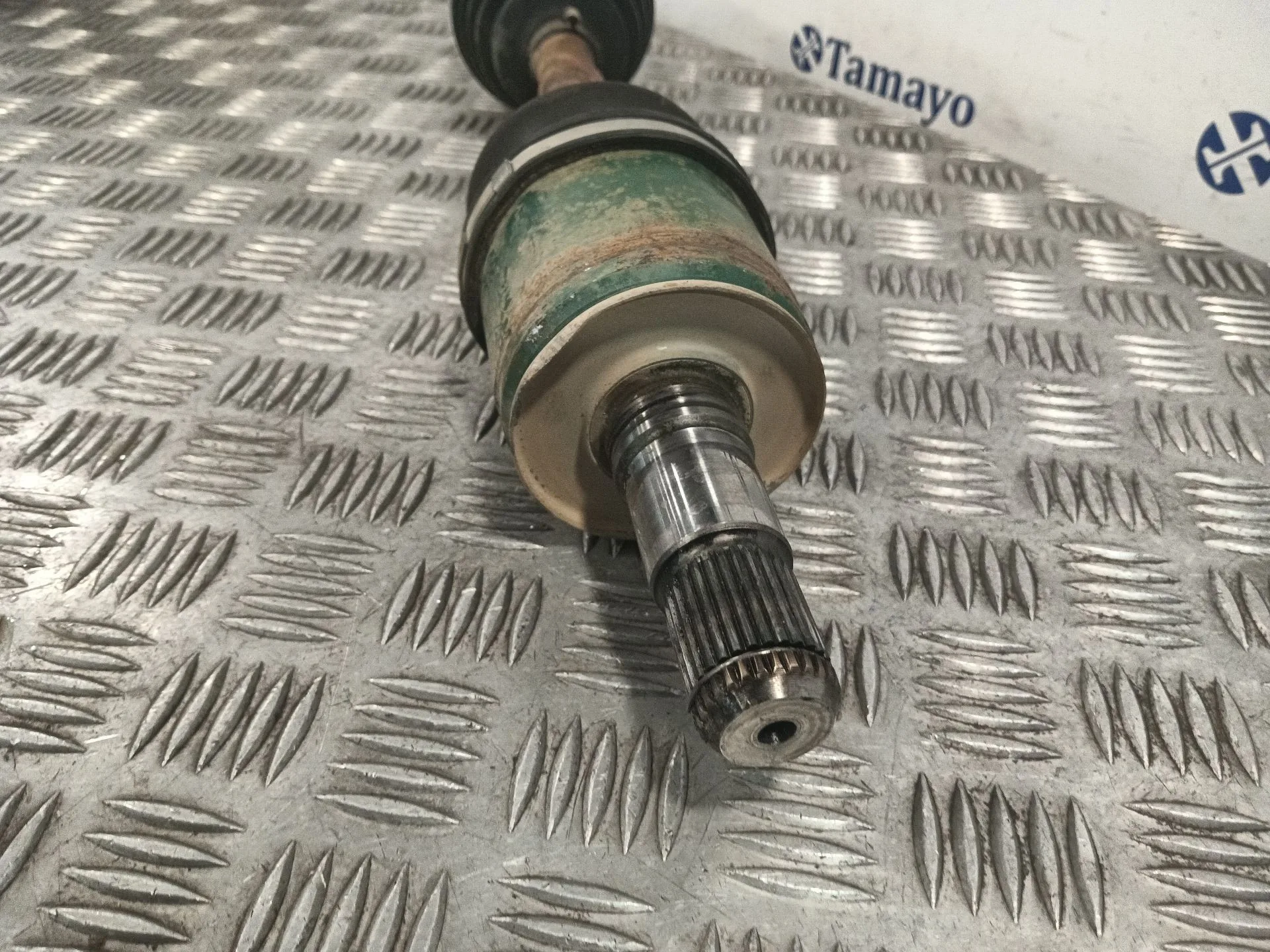 Transmision Delantera Izquierda para Mitsubishi Montero (V60/V70)
