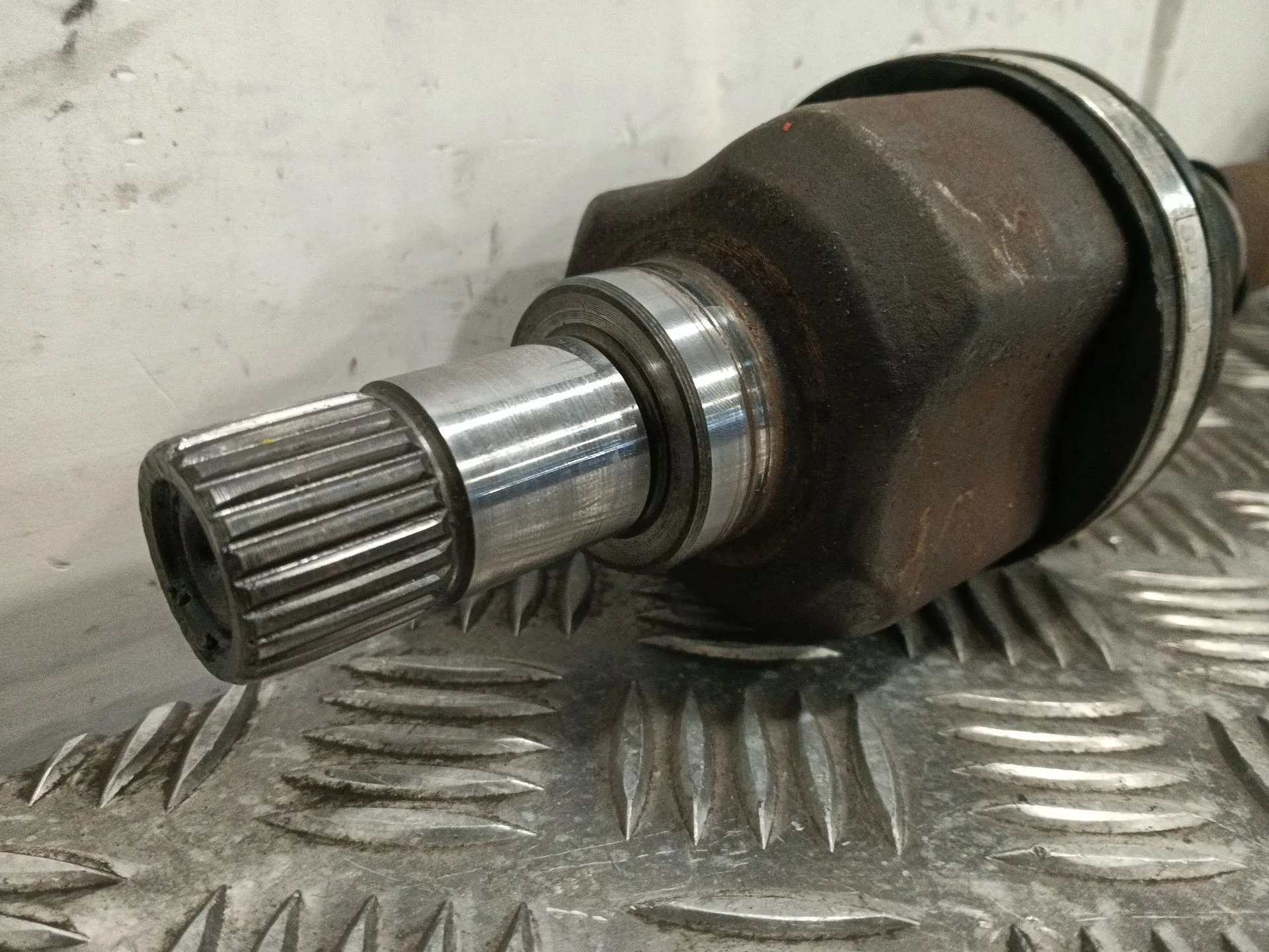 Transmision Delantera Izquierda para Peugeot 3008 I Monospace (0U_)