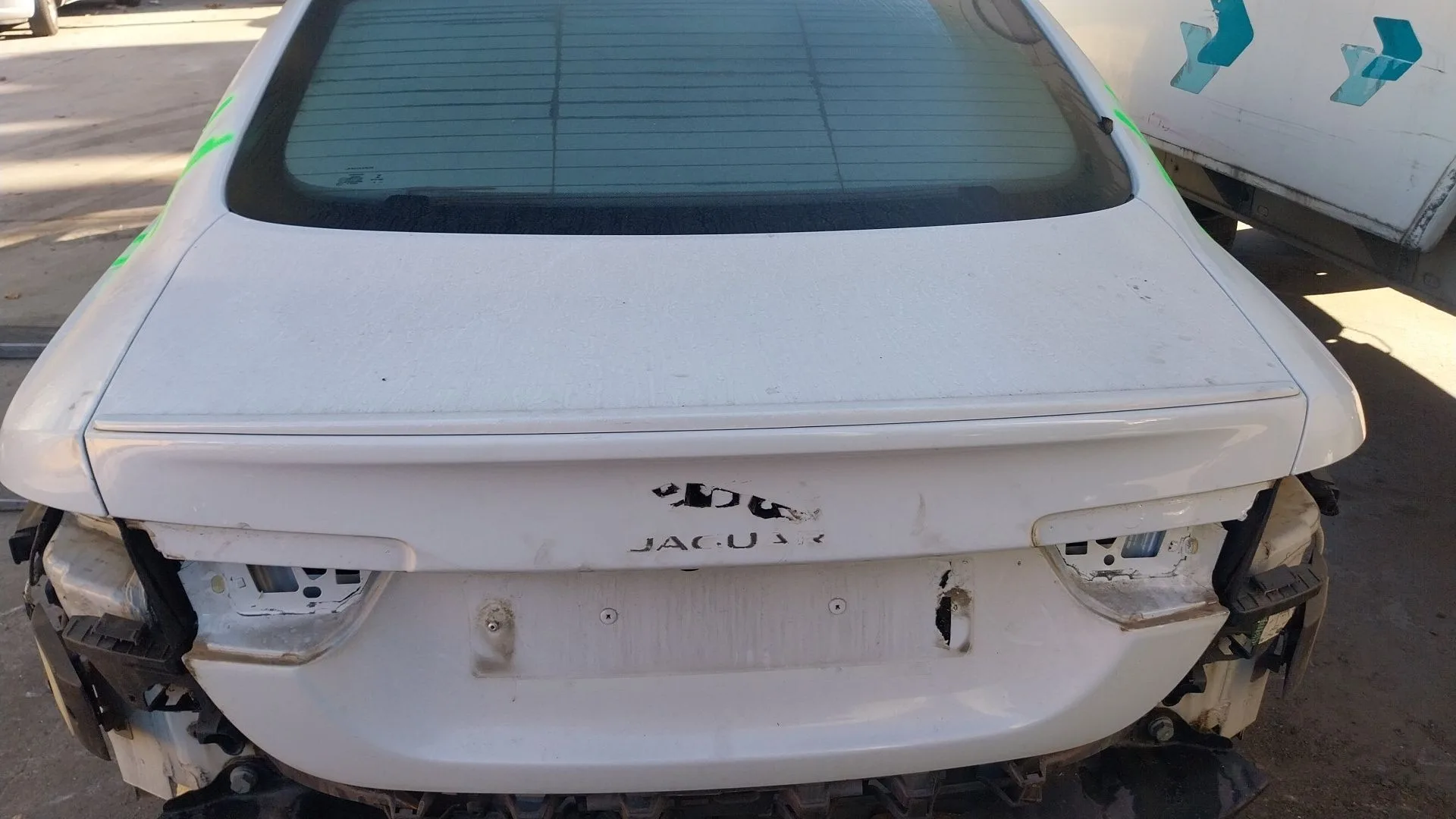 Porton Trasero para Jaguar Xe (X760)