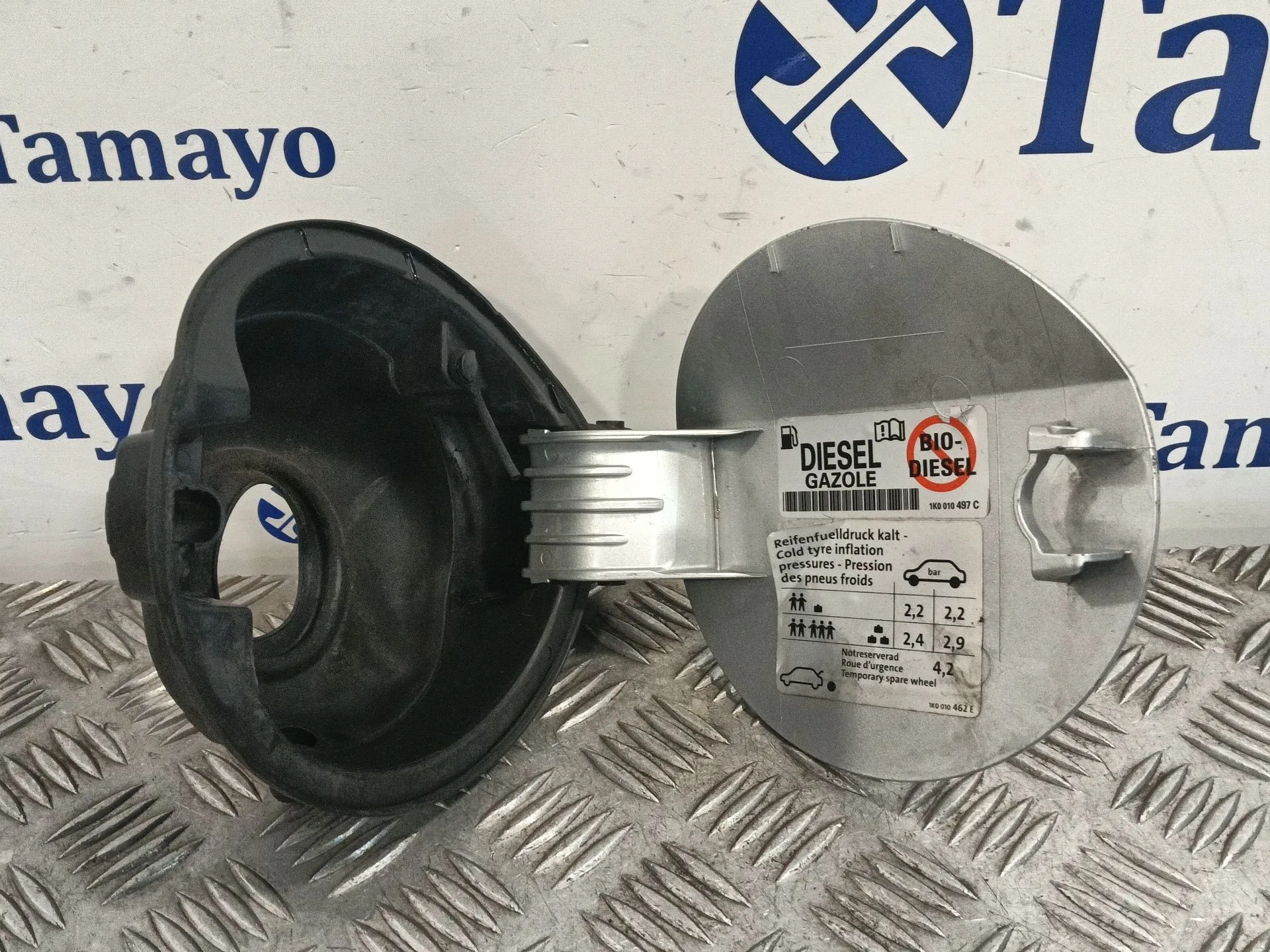 Tapa Exterior Combustible para Volkswagen Golf Vi (5K1)