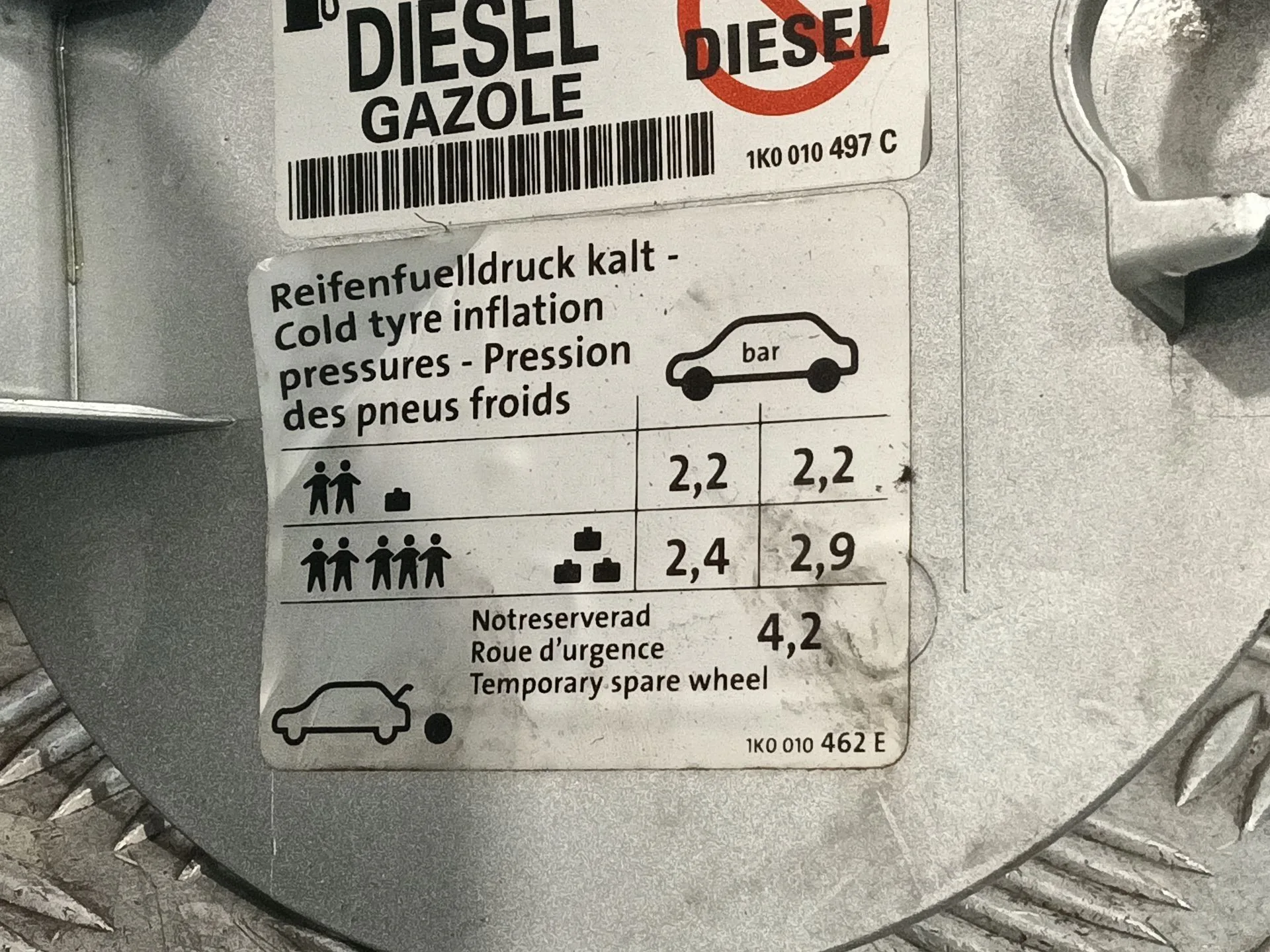 Tapa Exterior Combustible para Volkswagen Golf Vi (5K1)