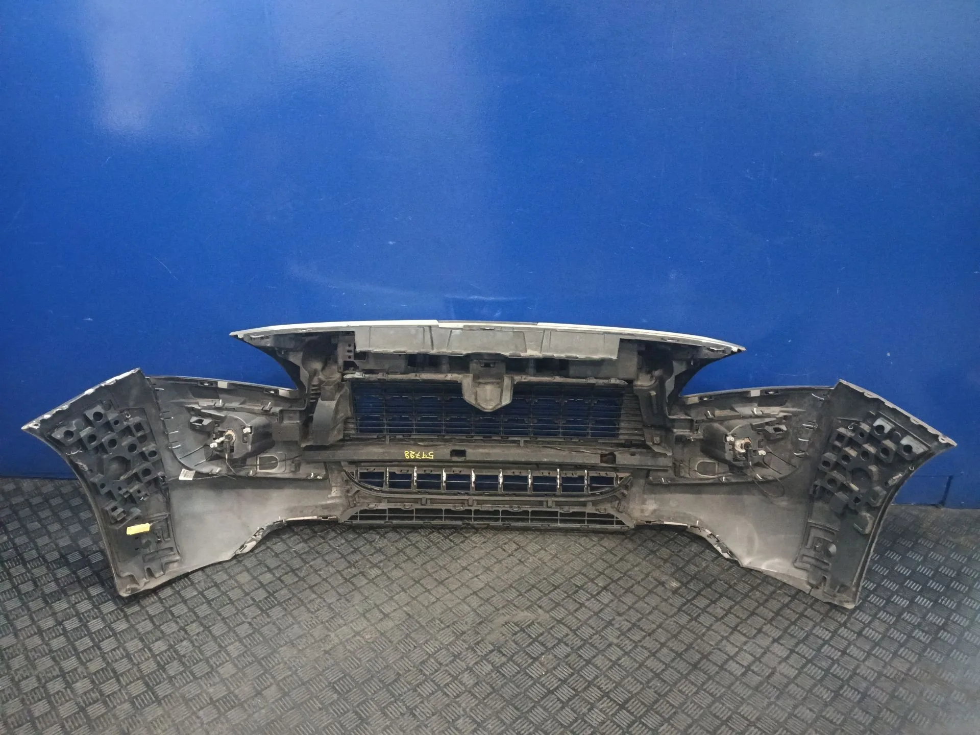 Paragolpes Delantero para Peugeot 3008 I Monospace (0U_)