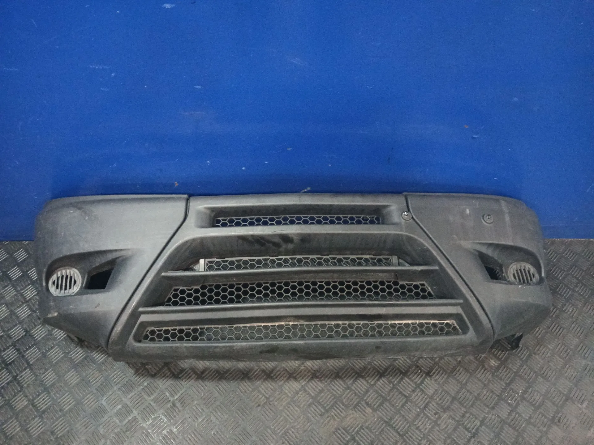 Paragolpes Delantero para Piaggio Porter Caja/Chasis