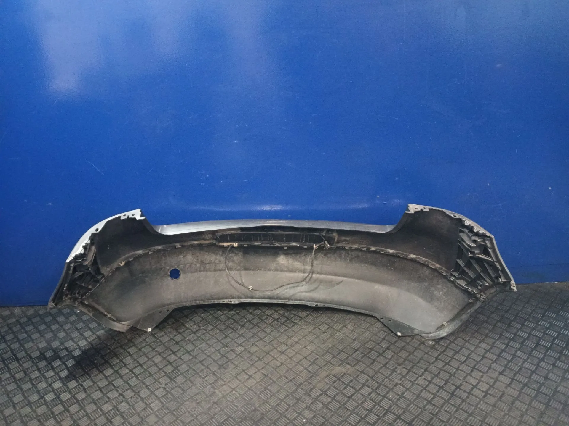 Paragolpes Trasero para Volkswagen Golf V (1K1)