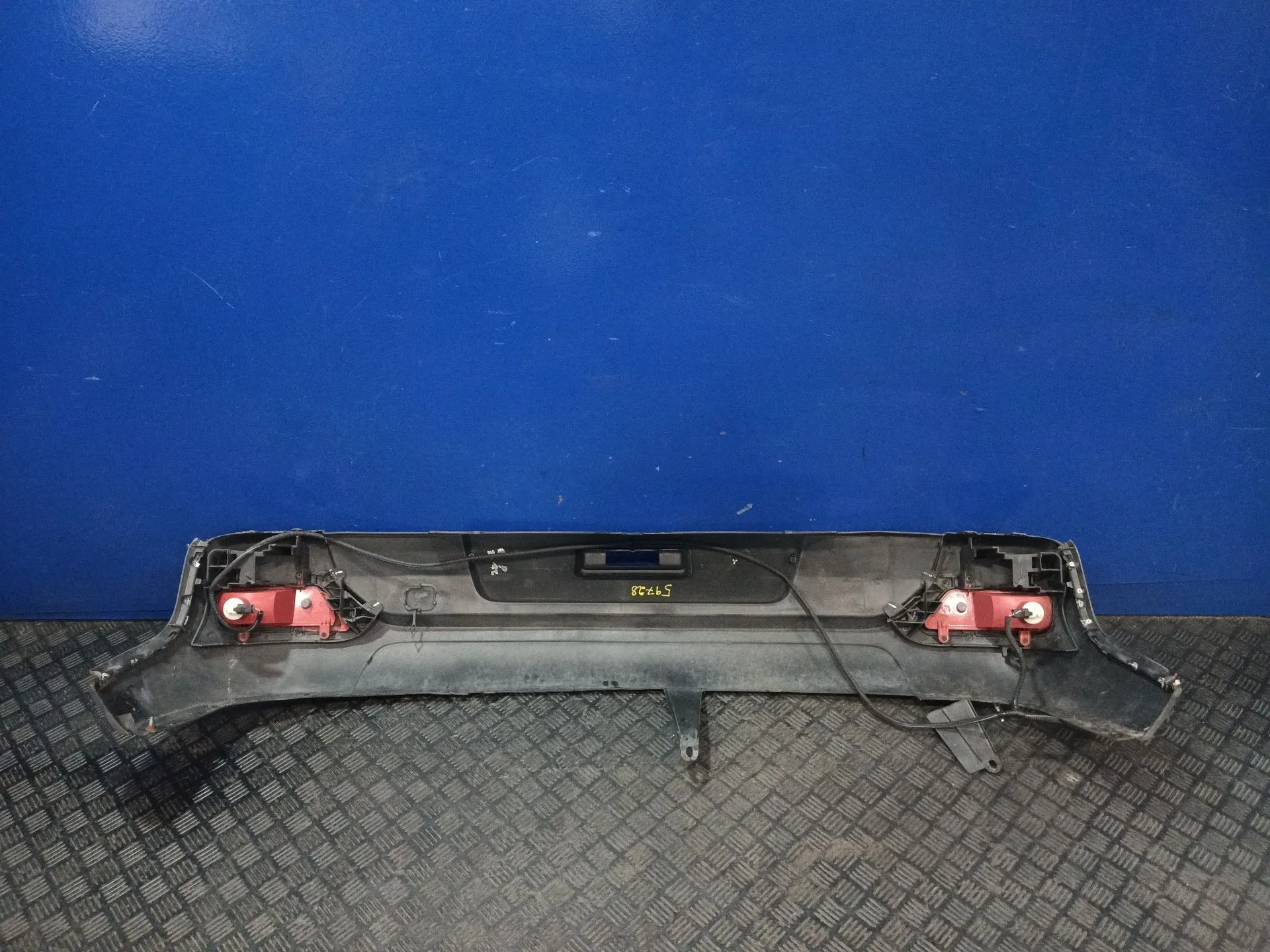 Paragolpes Trasero para Peugeot 3008 I Monospace (0U_)