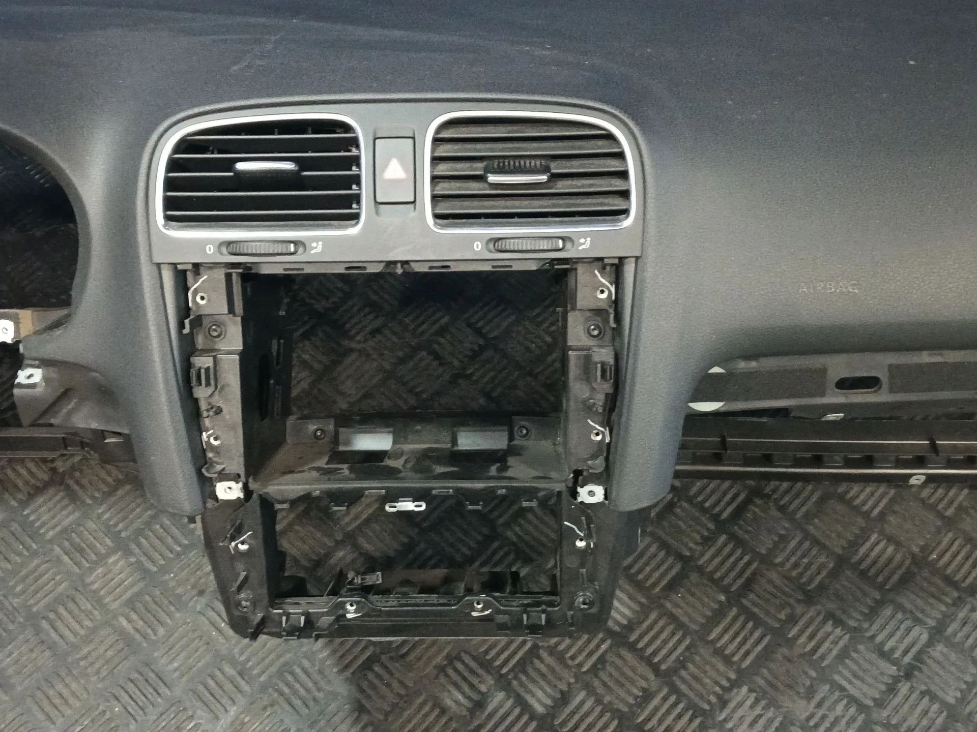 Salpicadero para Volkswagen Golf Vi (5K1)