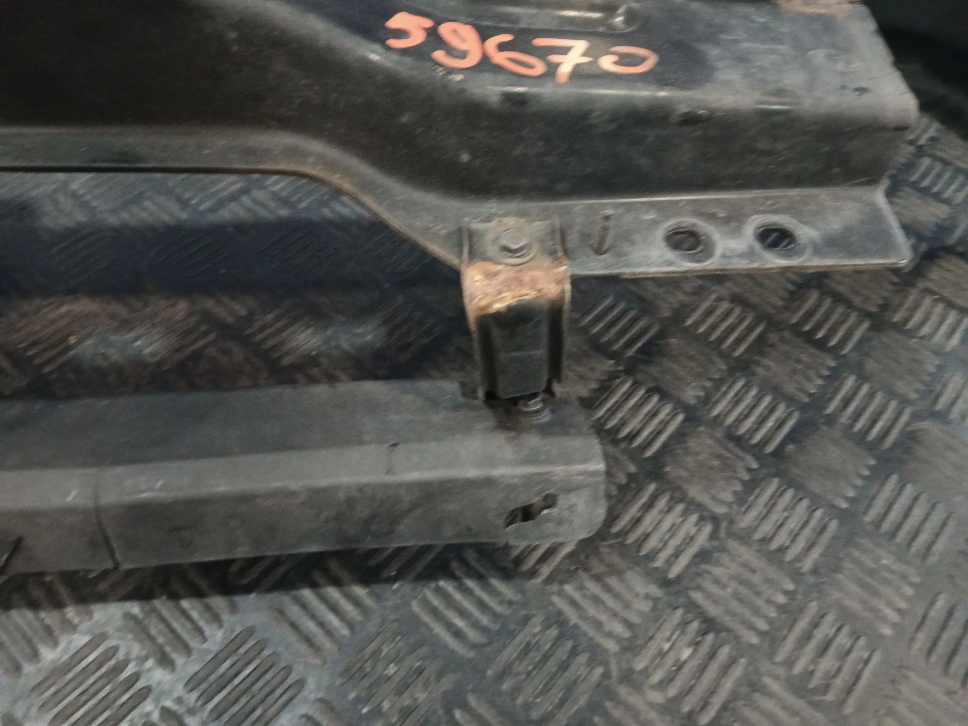 Refuerzo Paragolpes Delantero para Hyundai H350 Furgoneta