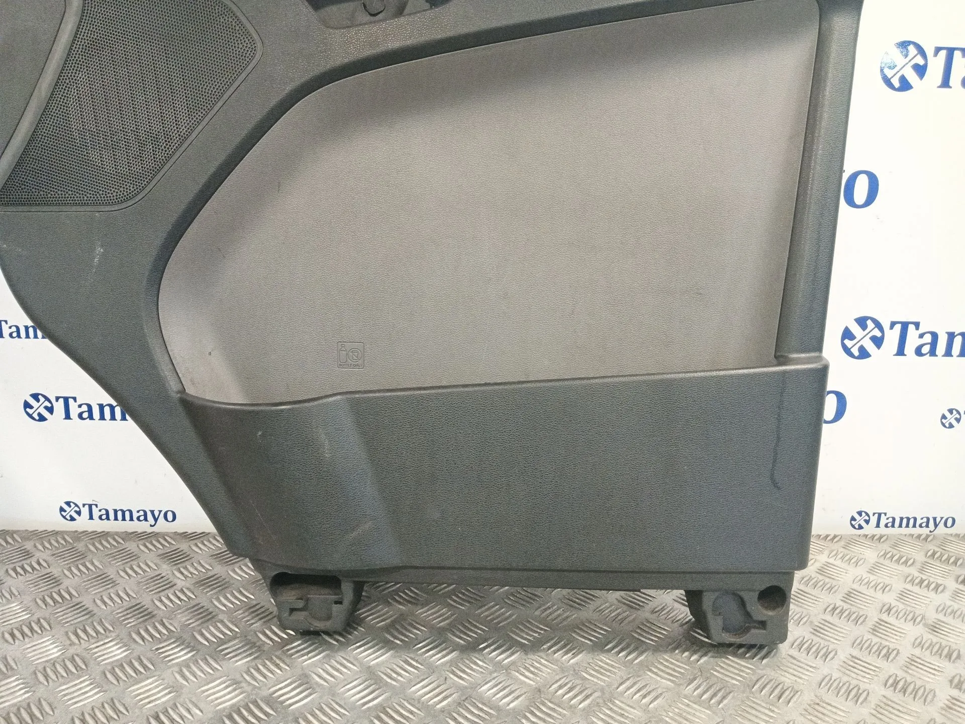Guarnecido Puerta Delantera Derecha para Hyundai H350 Furgoneta