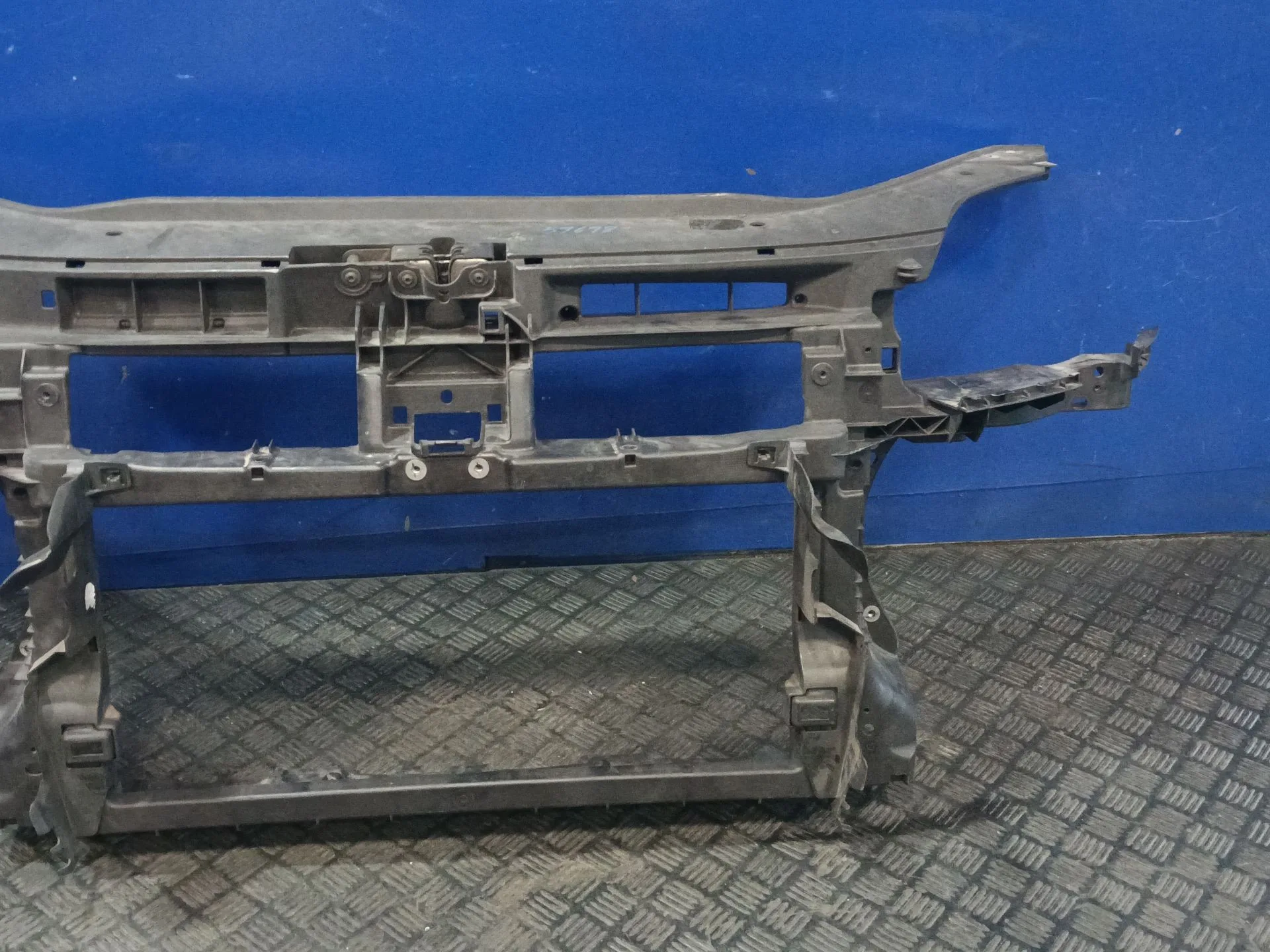 Panel Frontal para Volkswagen Golf Plus V (5M1, 521)