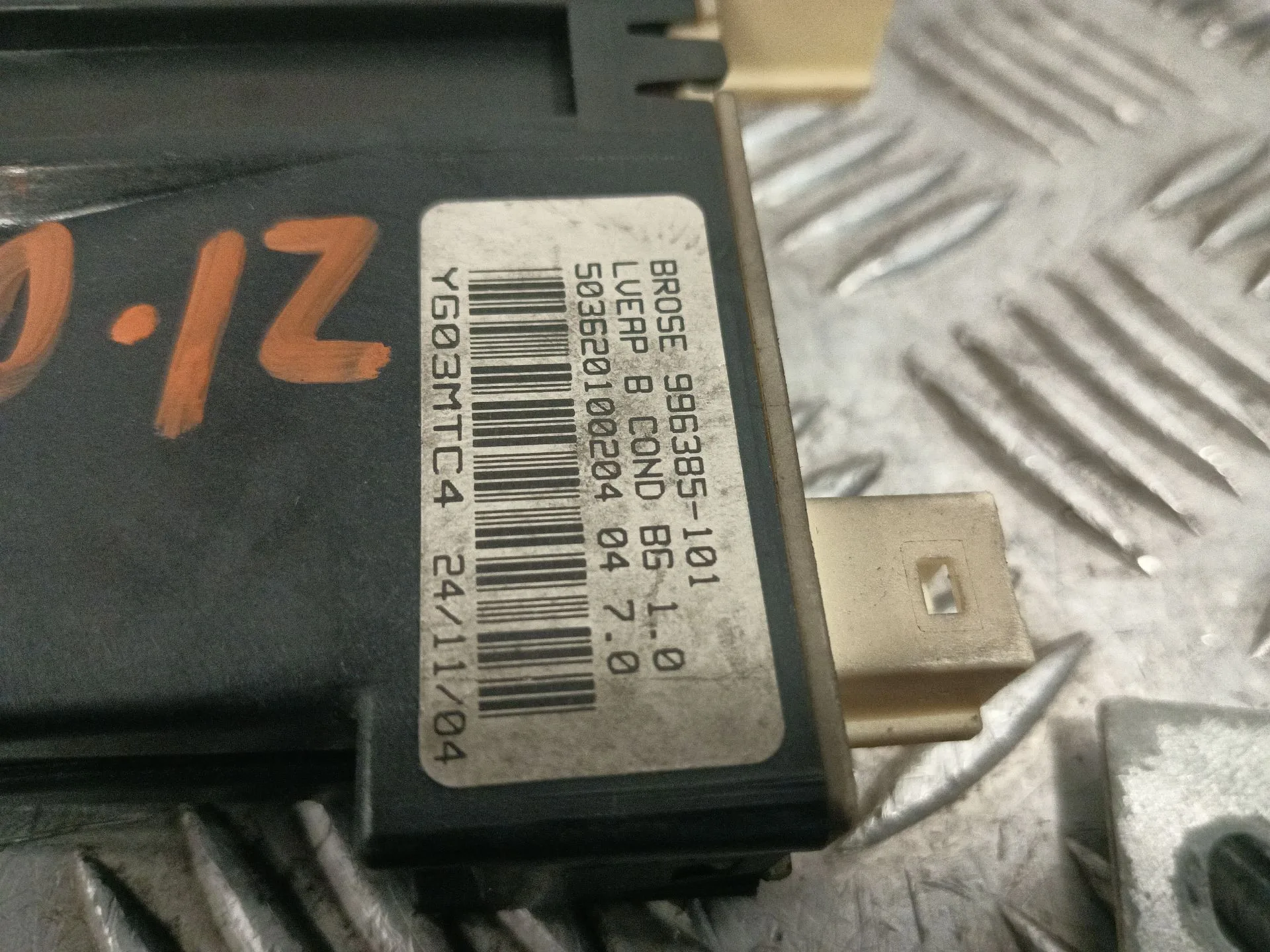 Elevalunas Delantero Izquierdo para Citroën C4 I (Lc_)