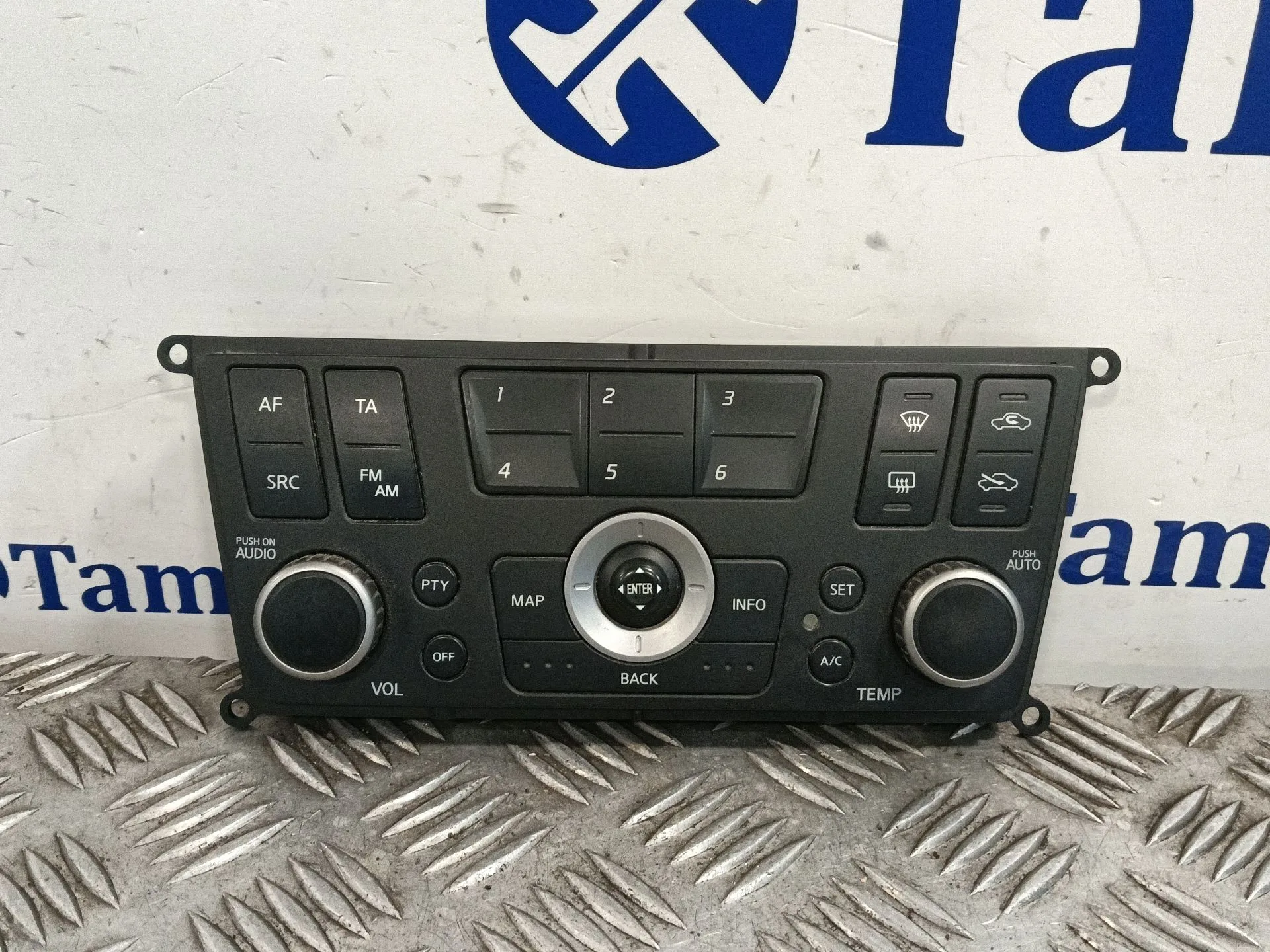 Mando Climatizador para Nissan Almera Tino (V10)