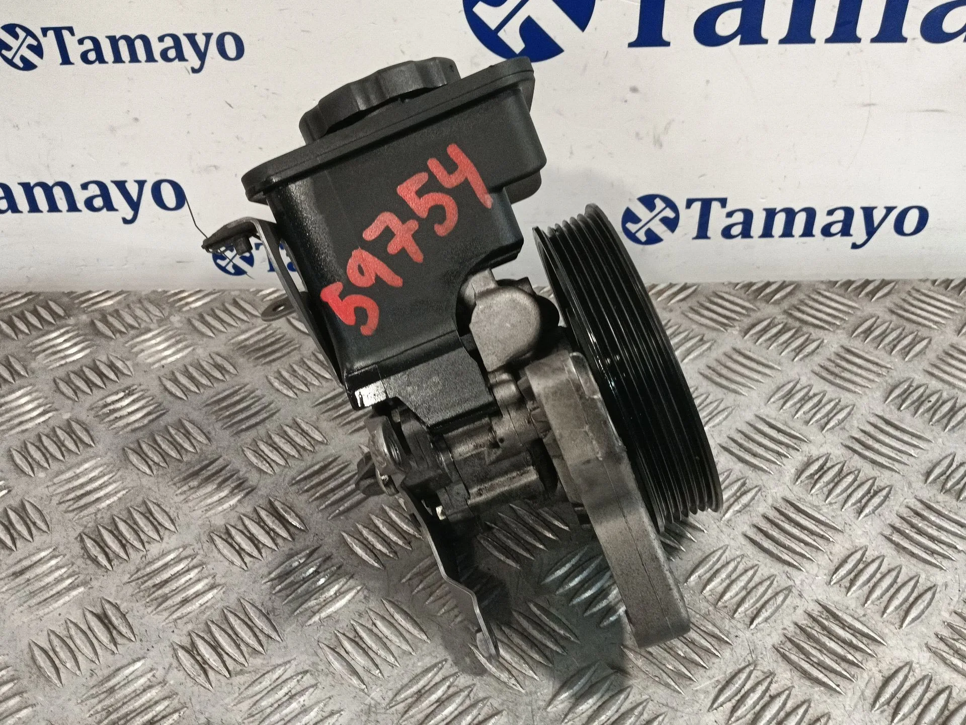 Bomba Direccion para Bmw X3 (E83)
