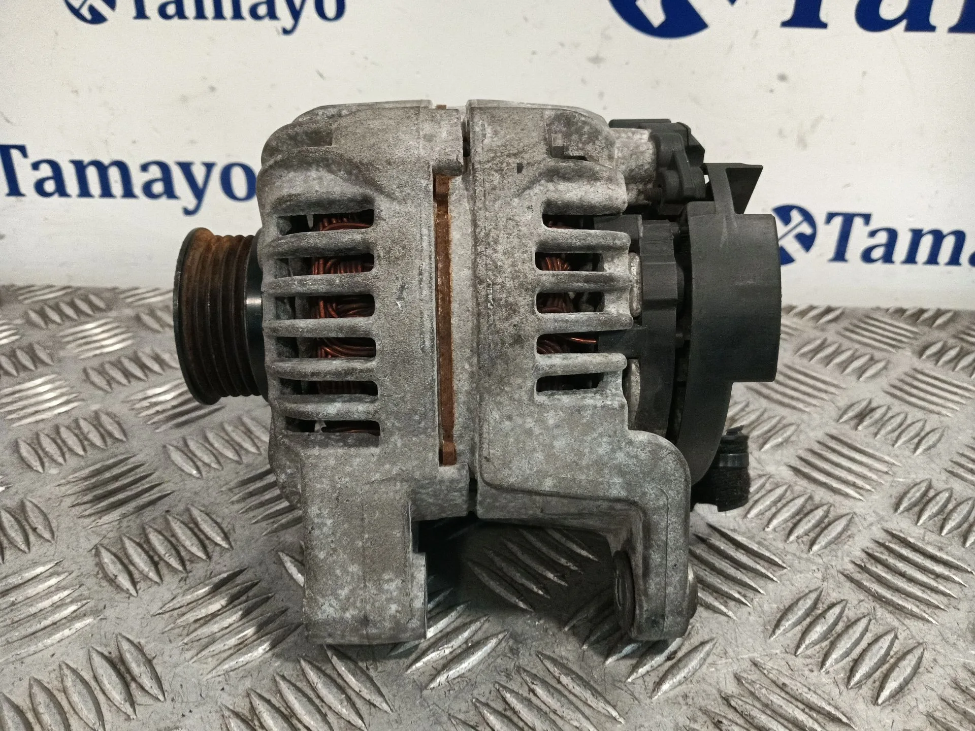Alternador para Opel Corsa D
