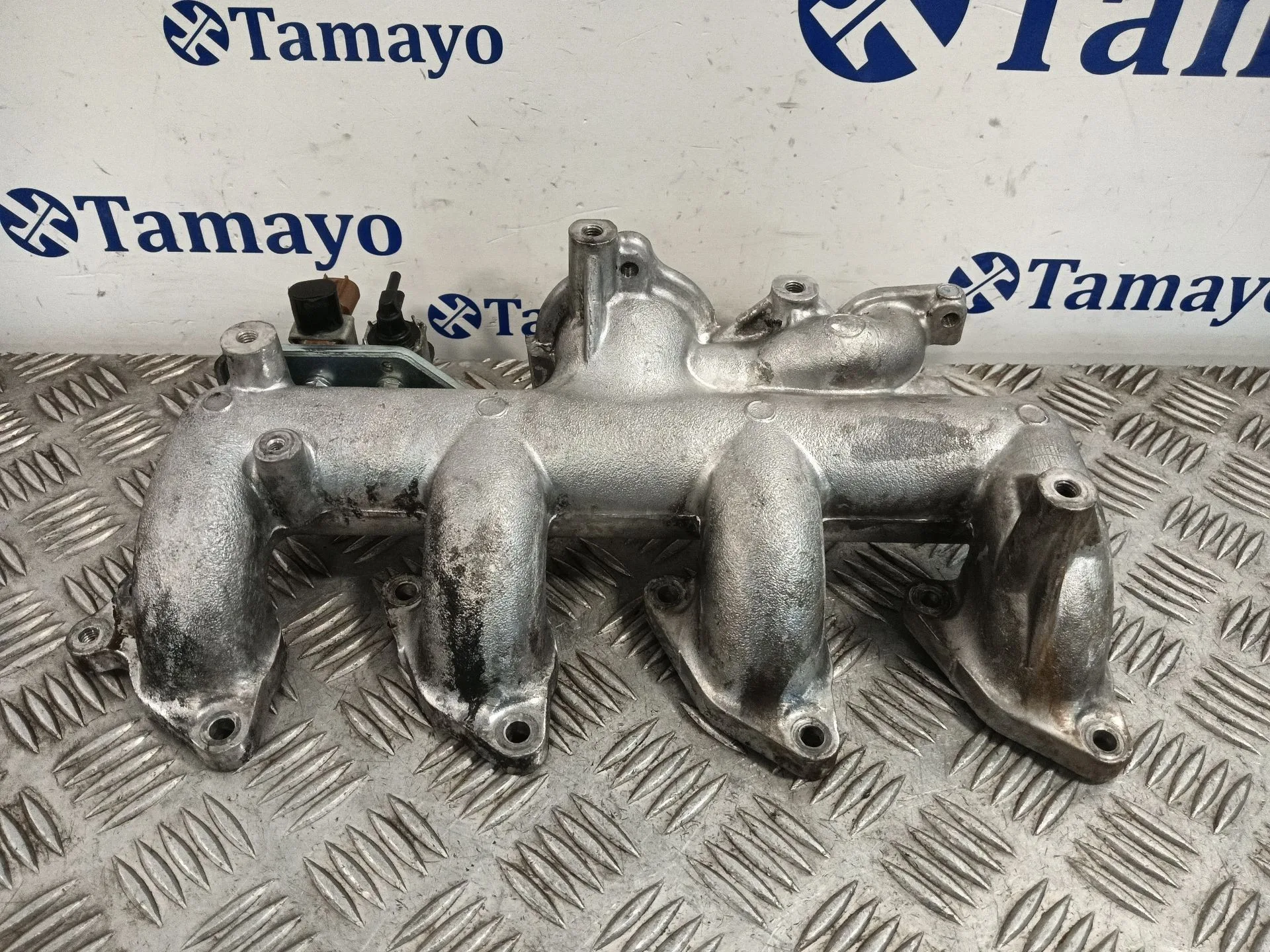 Colector Admision para Mitsubishi Montero (V60/V70)