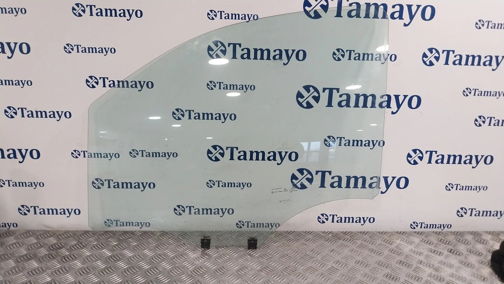 Luna Delantera Izquierda para Toyota Proace
