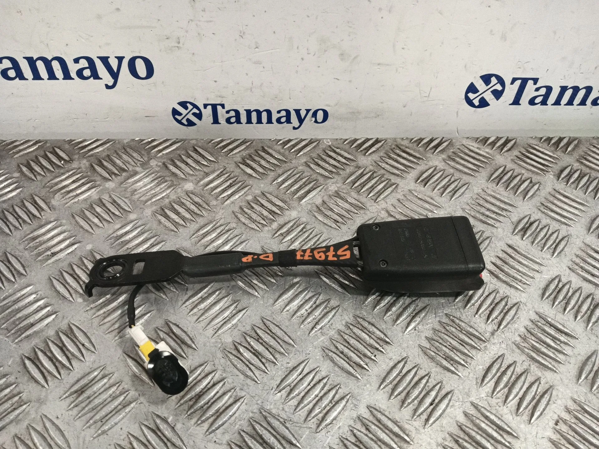 Enganche Cinturon Delantero Derecho para Citroën C4 Lim.