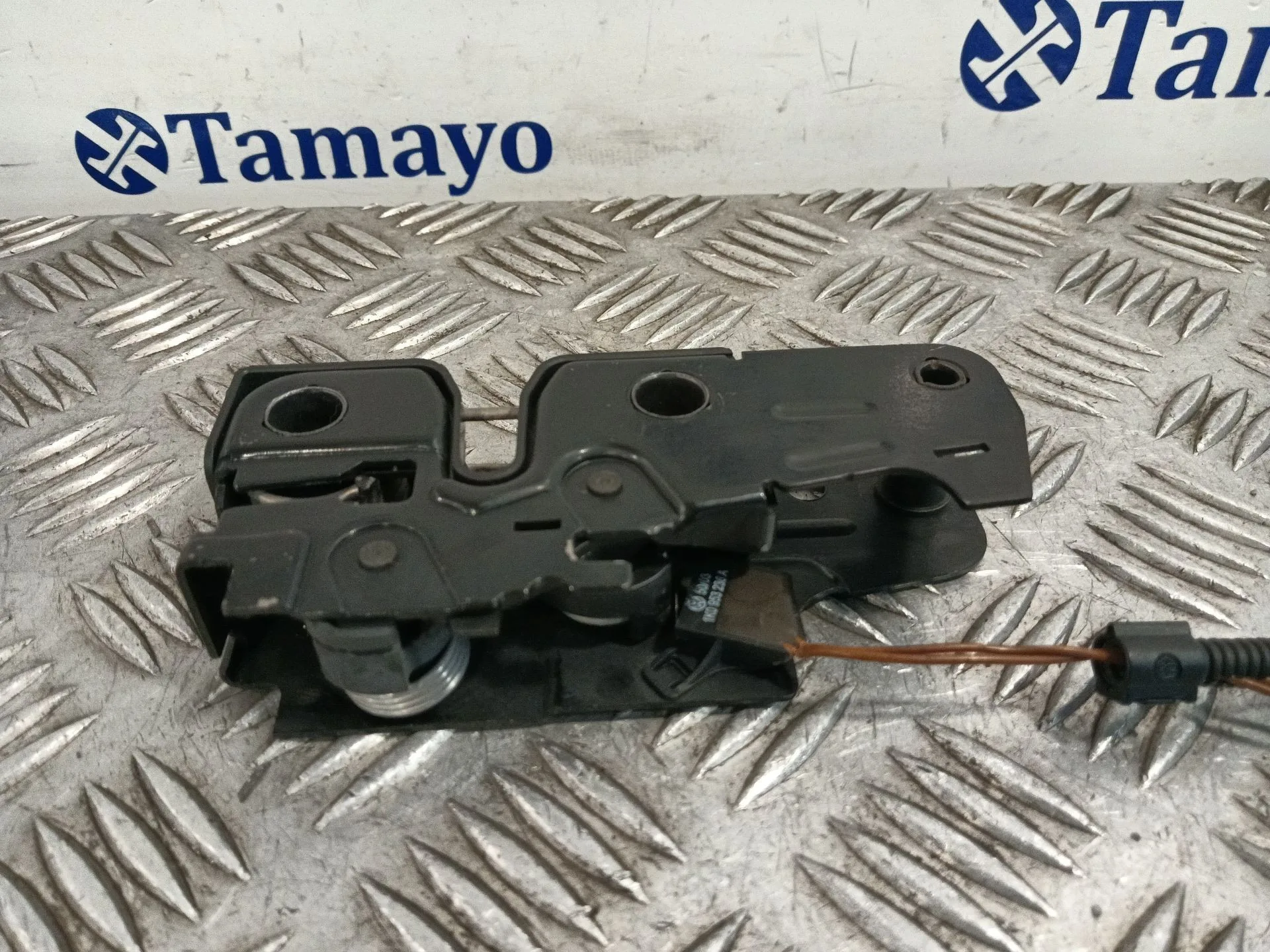 Cerradura Capot para Volkswagen Golf V (1K1)