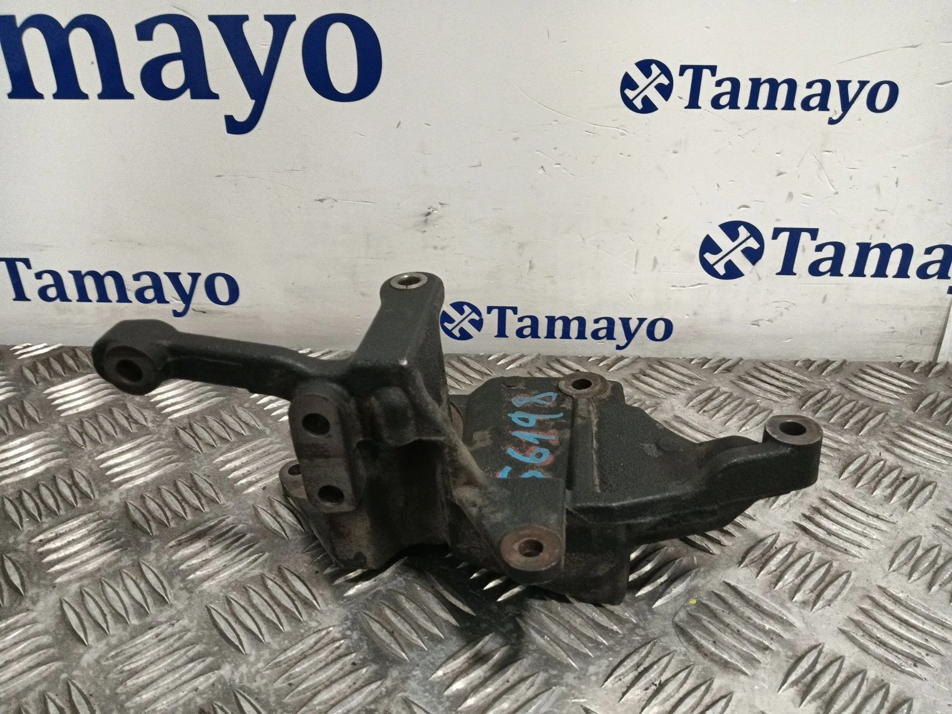 Soporte Motor para Mitsubishi Montero (V60/V70)