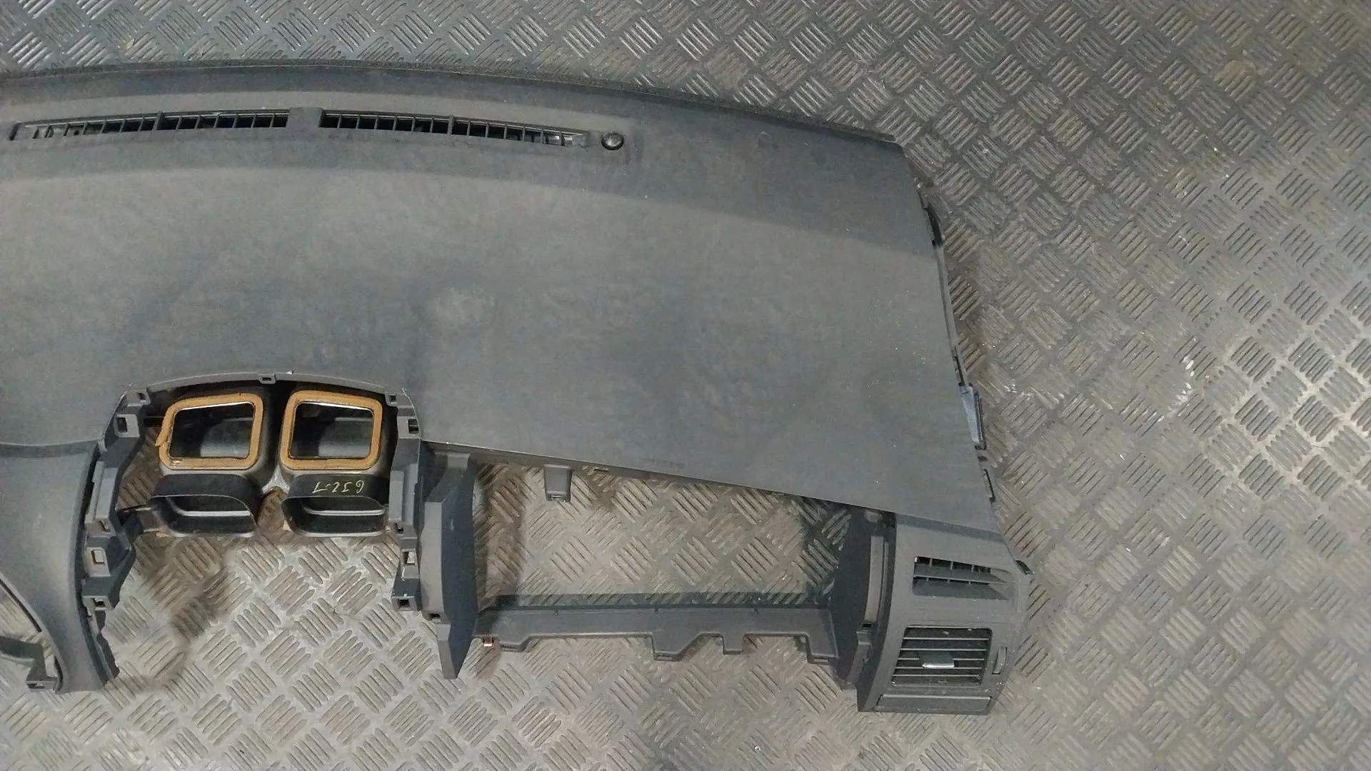 Salpicadero para Toyota Auris