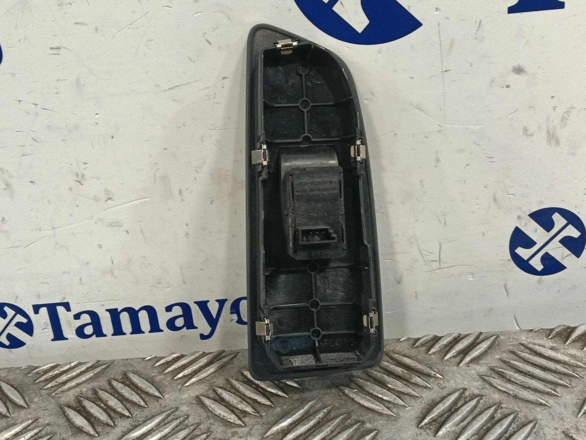 Mando Elevalunas Delantero Derecho para Bmw Serie 1 Berlina (E81/E87)
