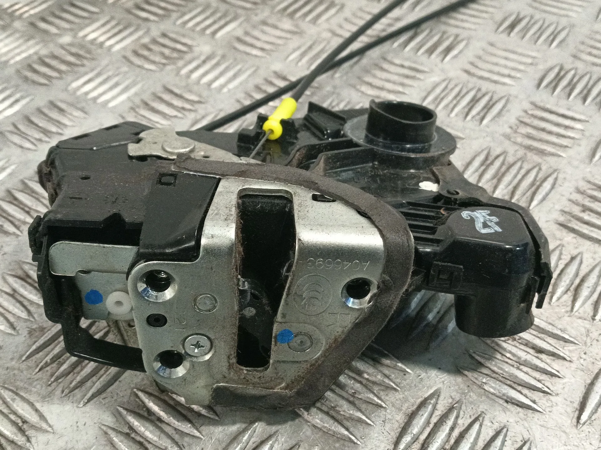Cerradura Puerta Delantera Derecha para Toyota Auris