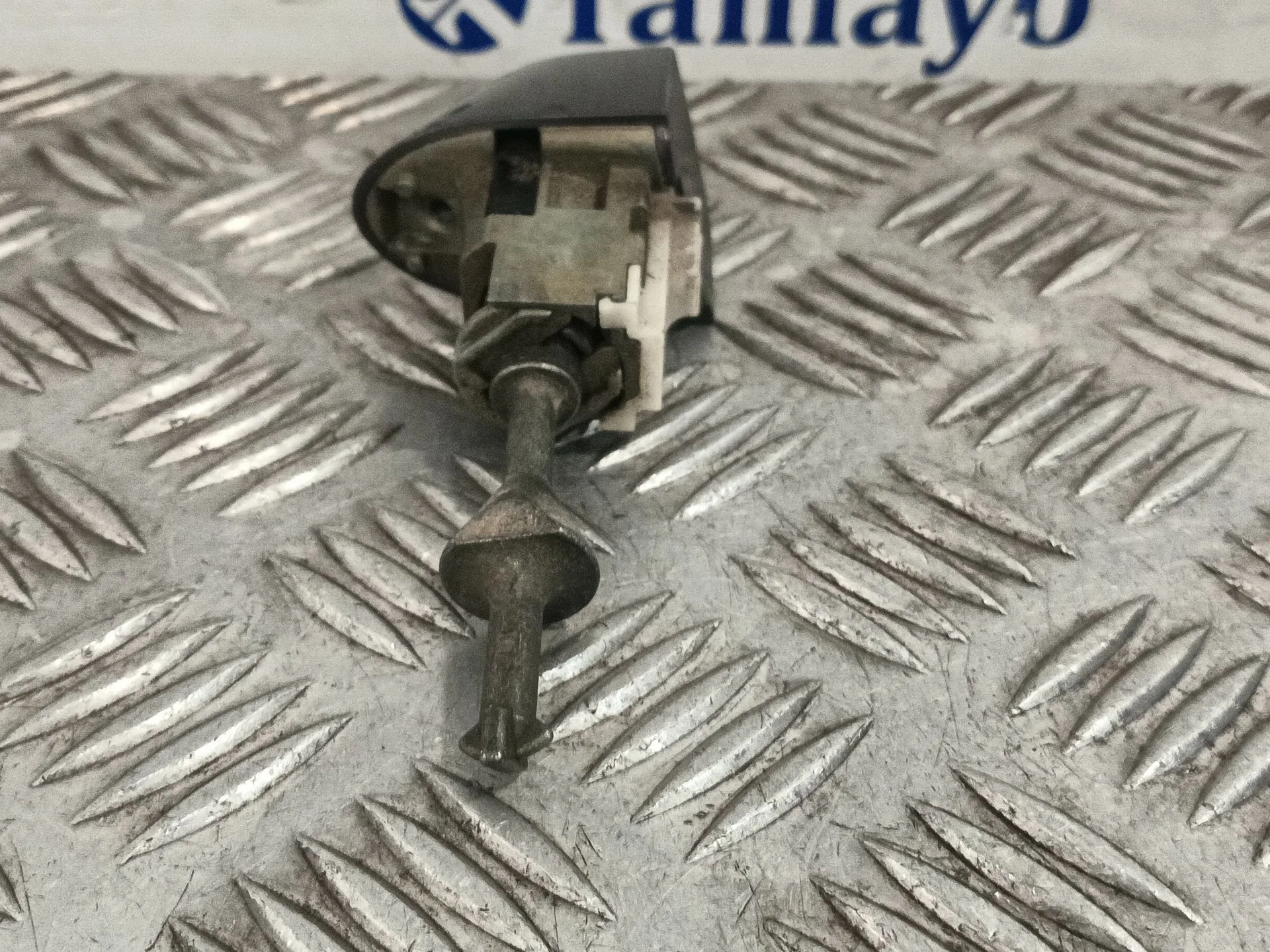 Bombin Puerta Delantera Izquierda para Bmw Serie 1 Berlina (E81/E87)
