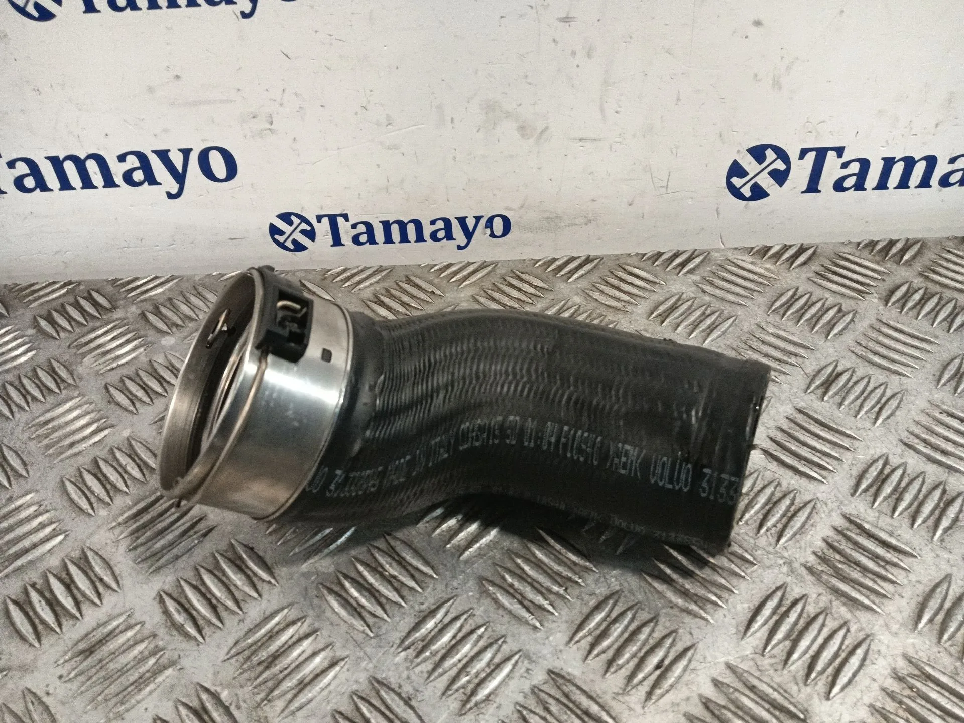 Tubo para Volvo V40 Hatchback (525)