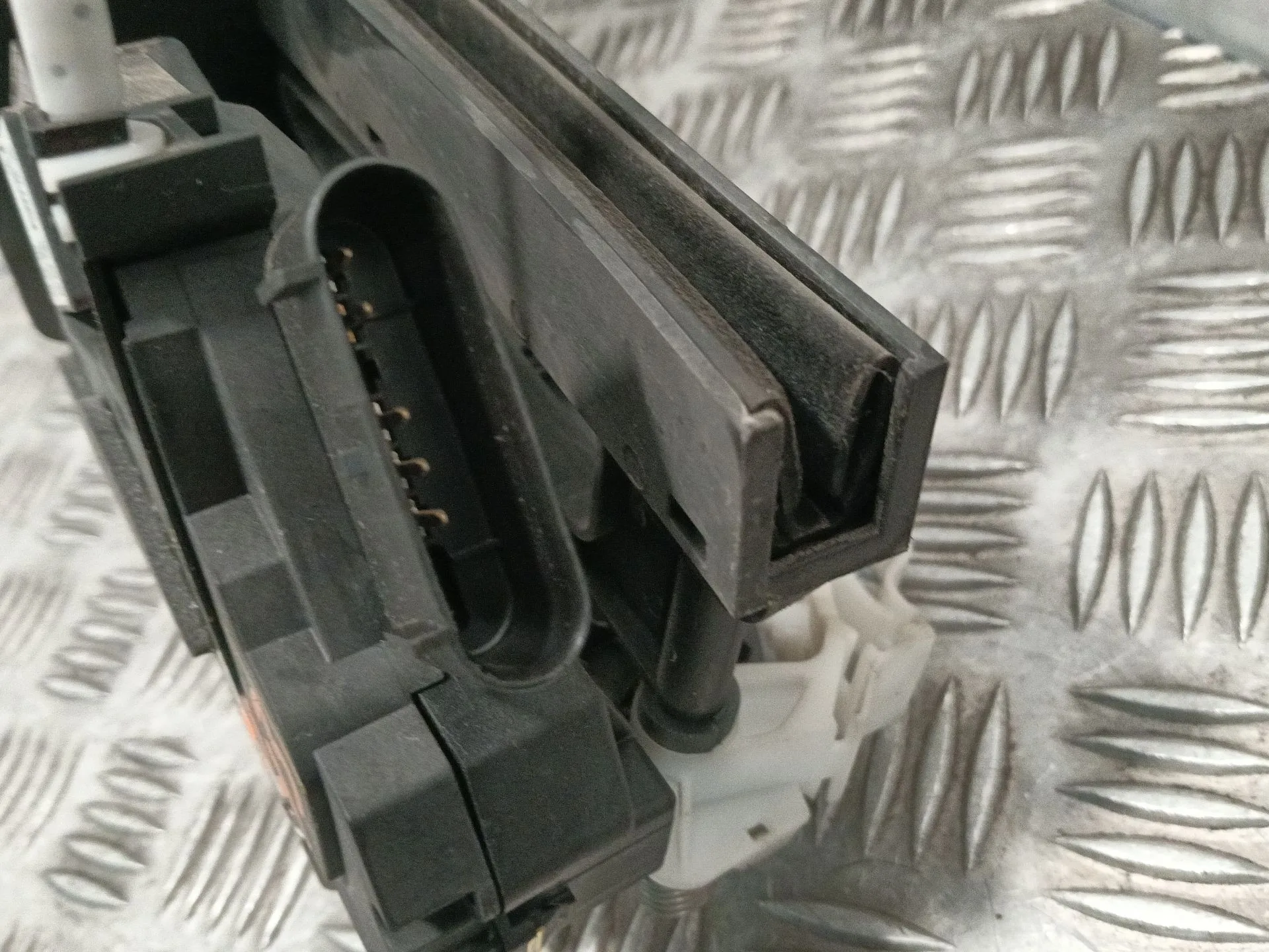 Cerradura Puerta Delantera Izquierda para Ford Tourneo Courier B460 Monospace