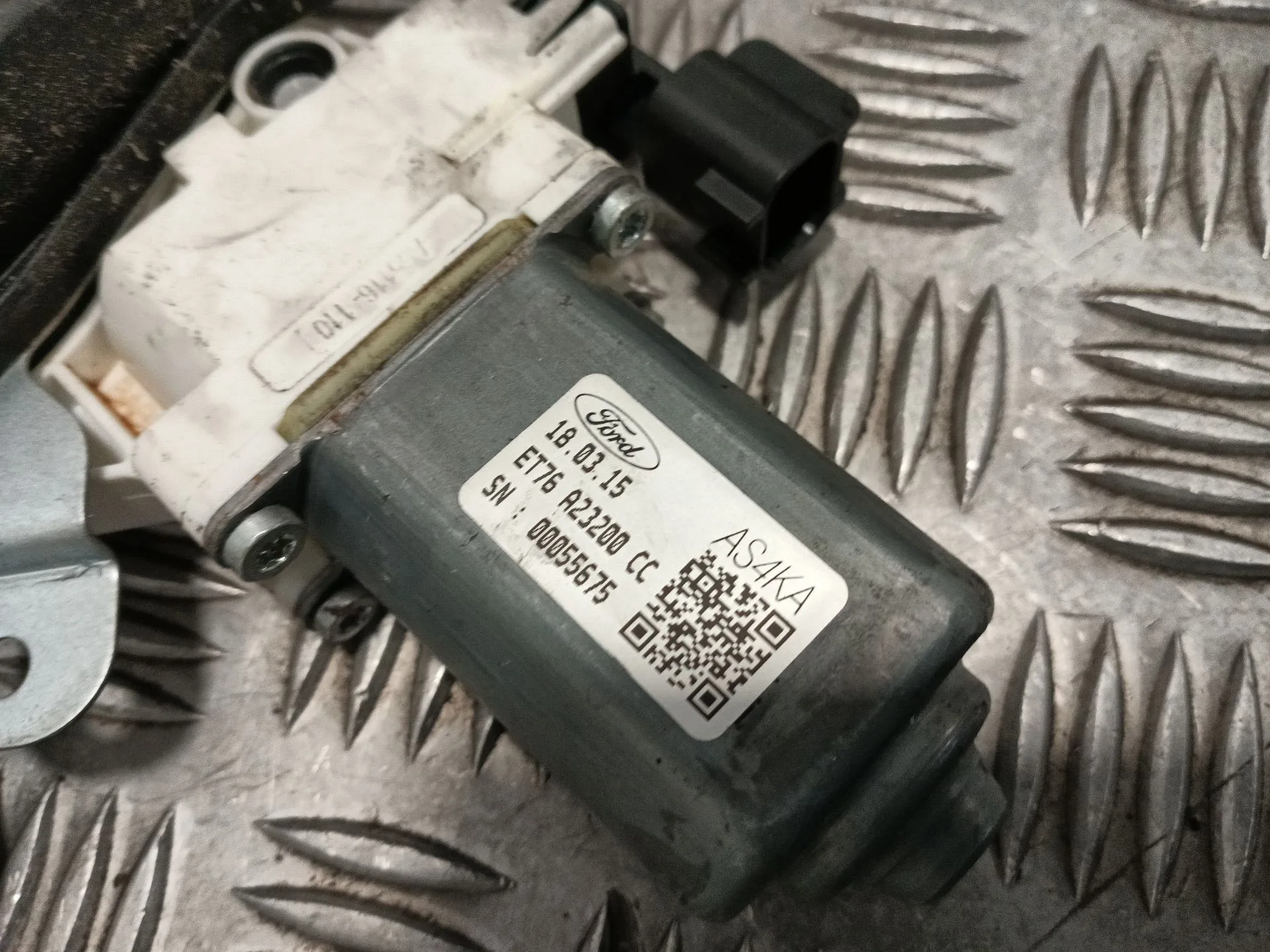 Elevalunas Delantero Derecho para Ford Tourneo Courier B460 Monospace
