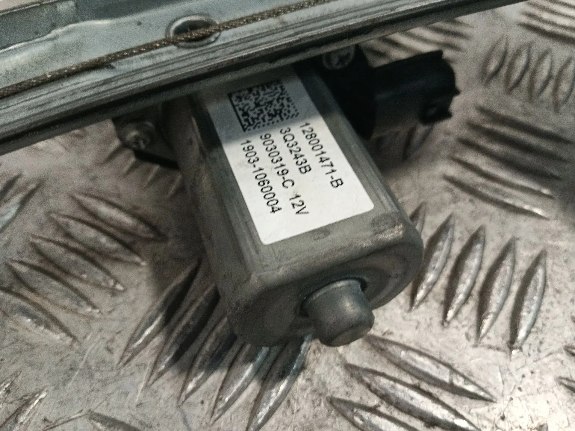 Elevalunas Delantero Derecho para Renault Clio Iv (Bh_)