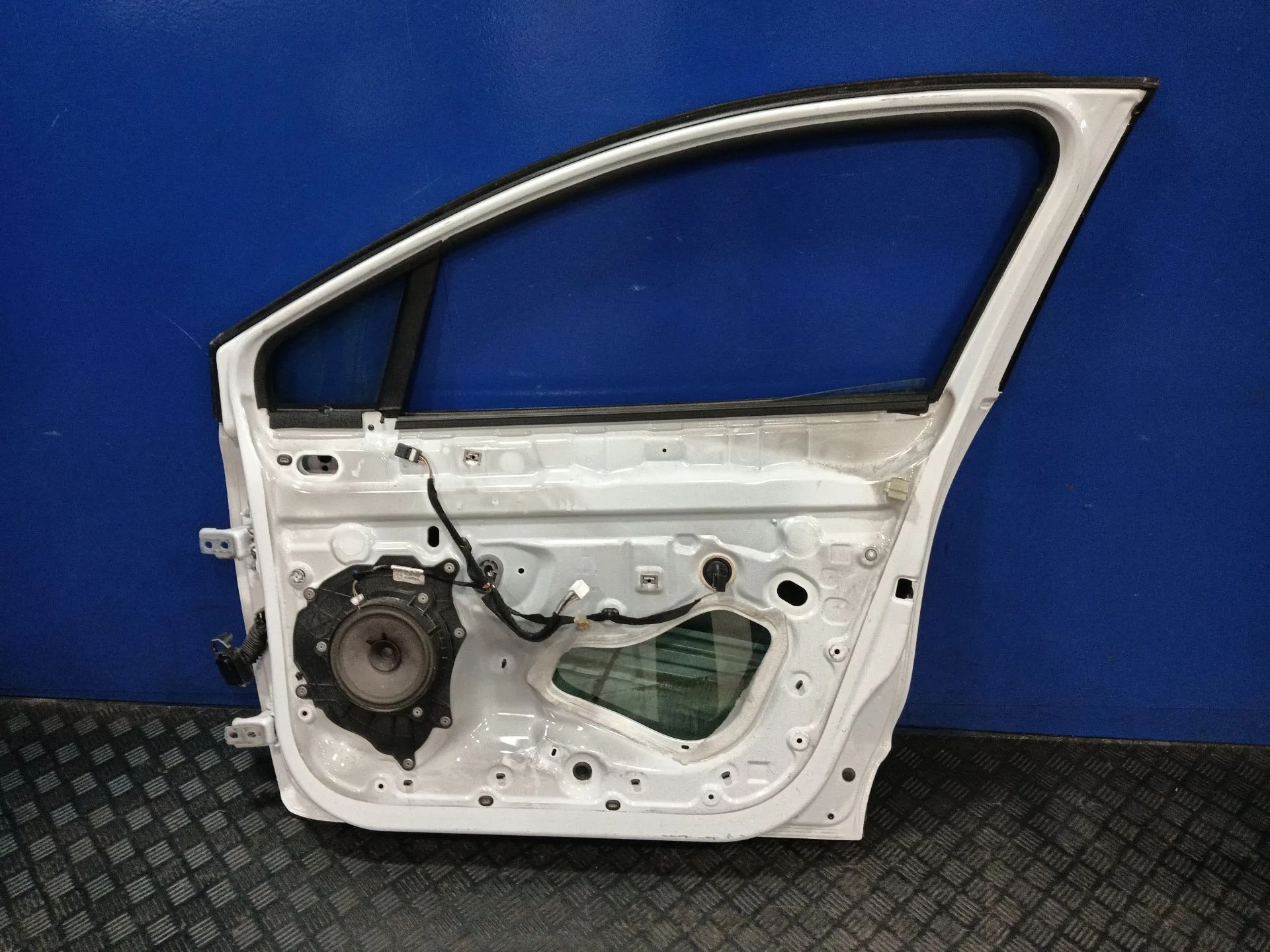 Puerta Delantera Derecha para Renault Clio Iv (Bh_)