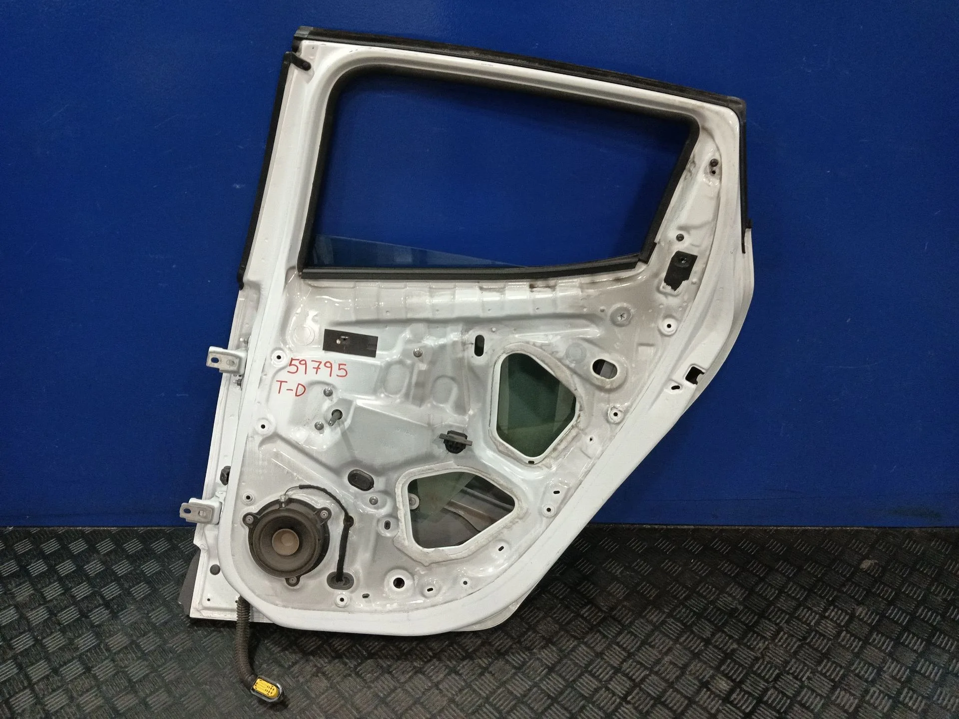 Puerta Trasera Derecha para Renault Clio Iv (Bh_)
